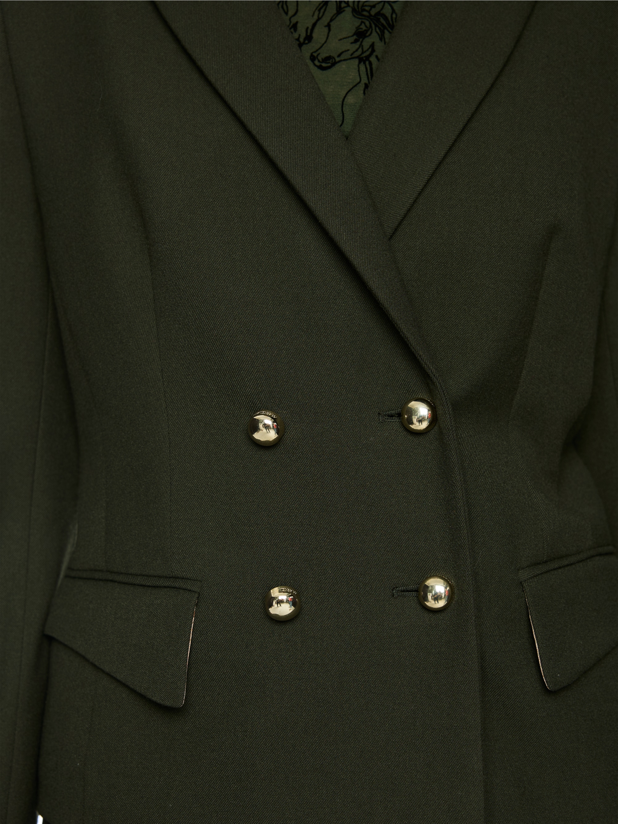 Fitted double-breasted blazer