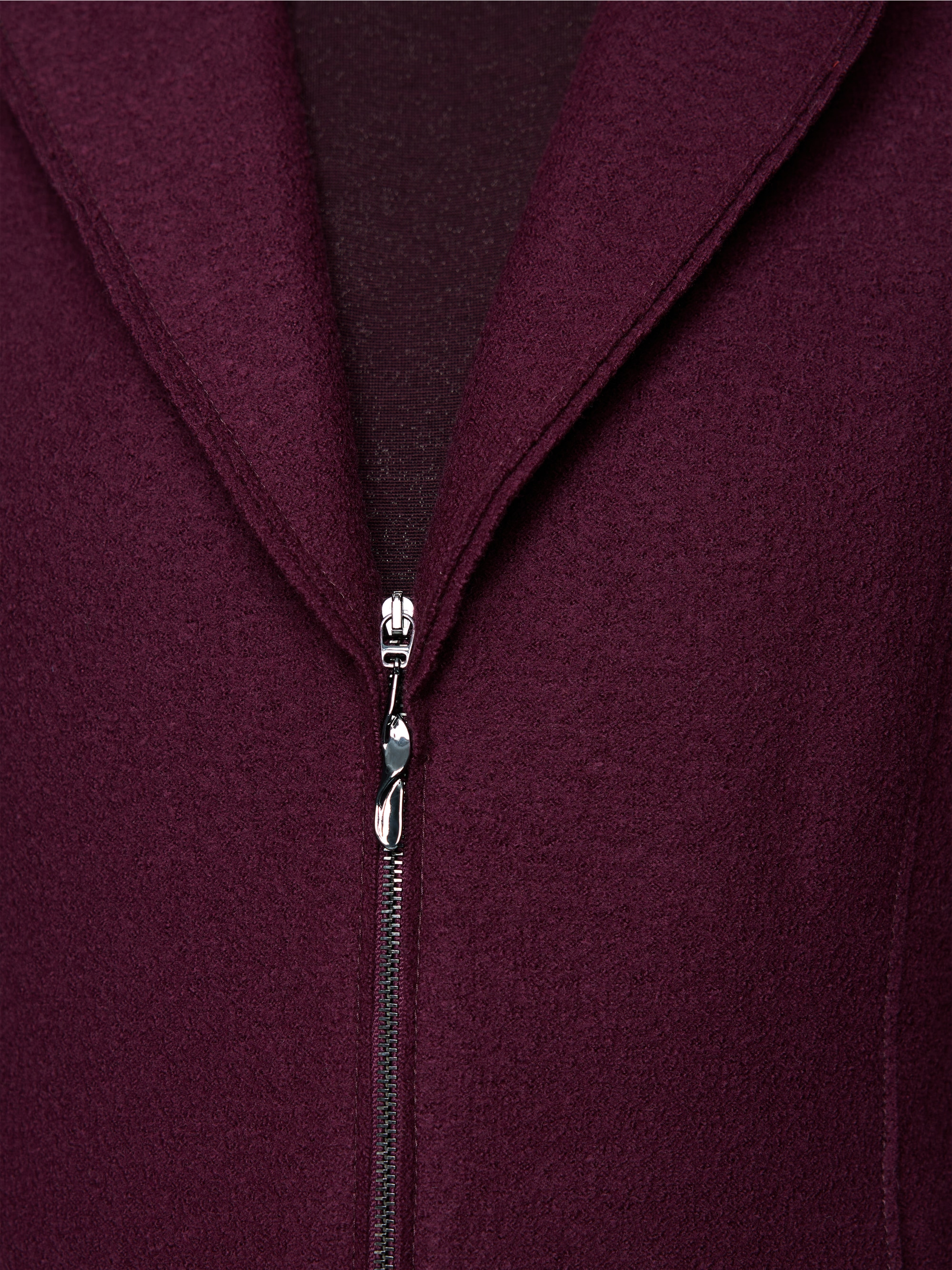 ‘Knitted in Germany’ fitted blazer