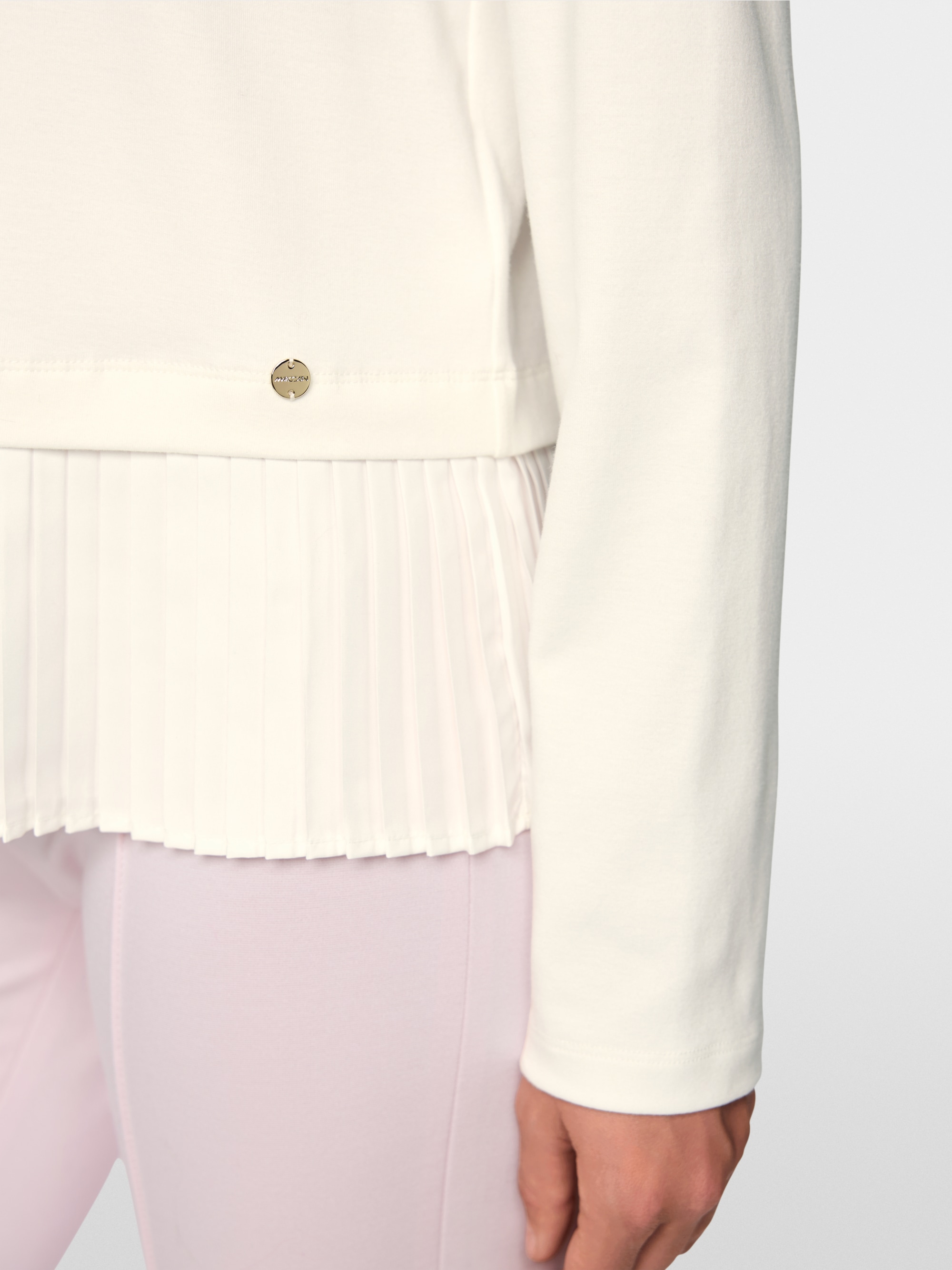 Shirt with pleated flounce detail