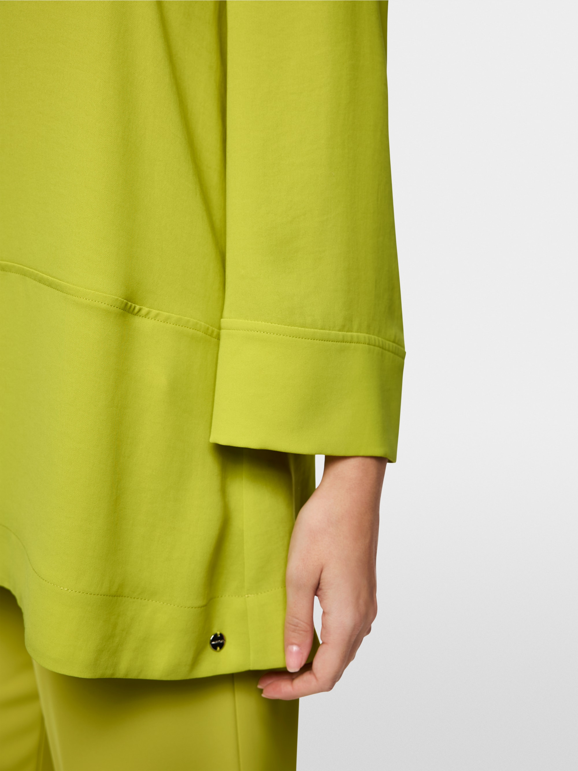 Loose tunic-style blouse
