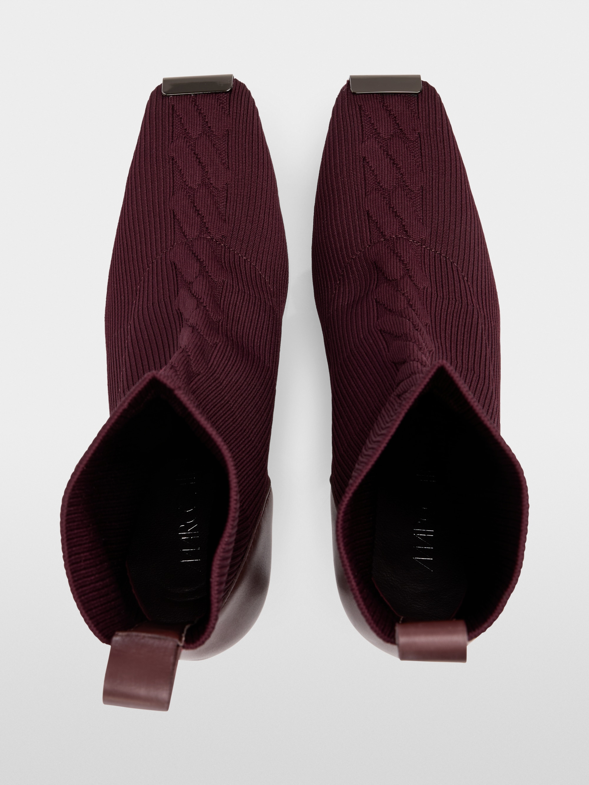 Ankle boots with knitted upper