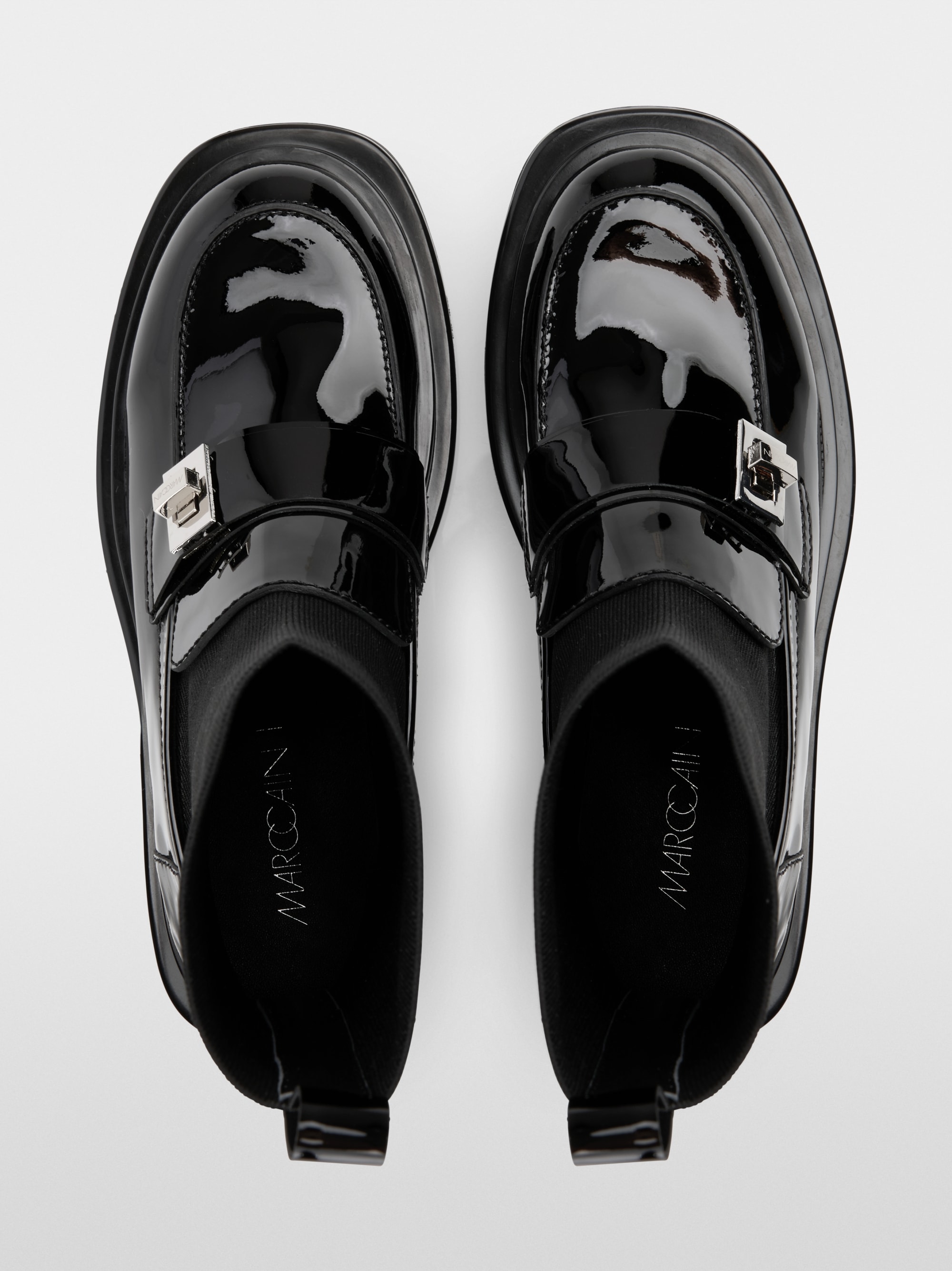 Loafer boots with elasticated upper