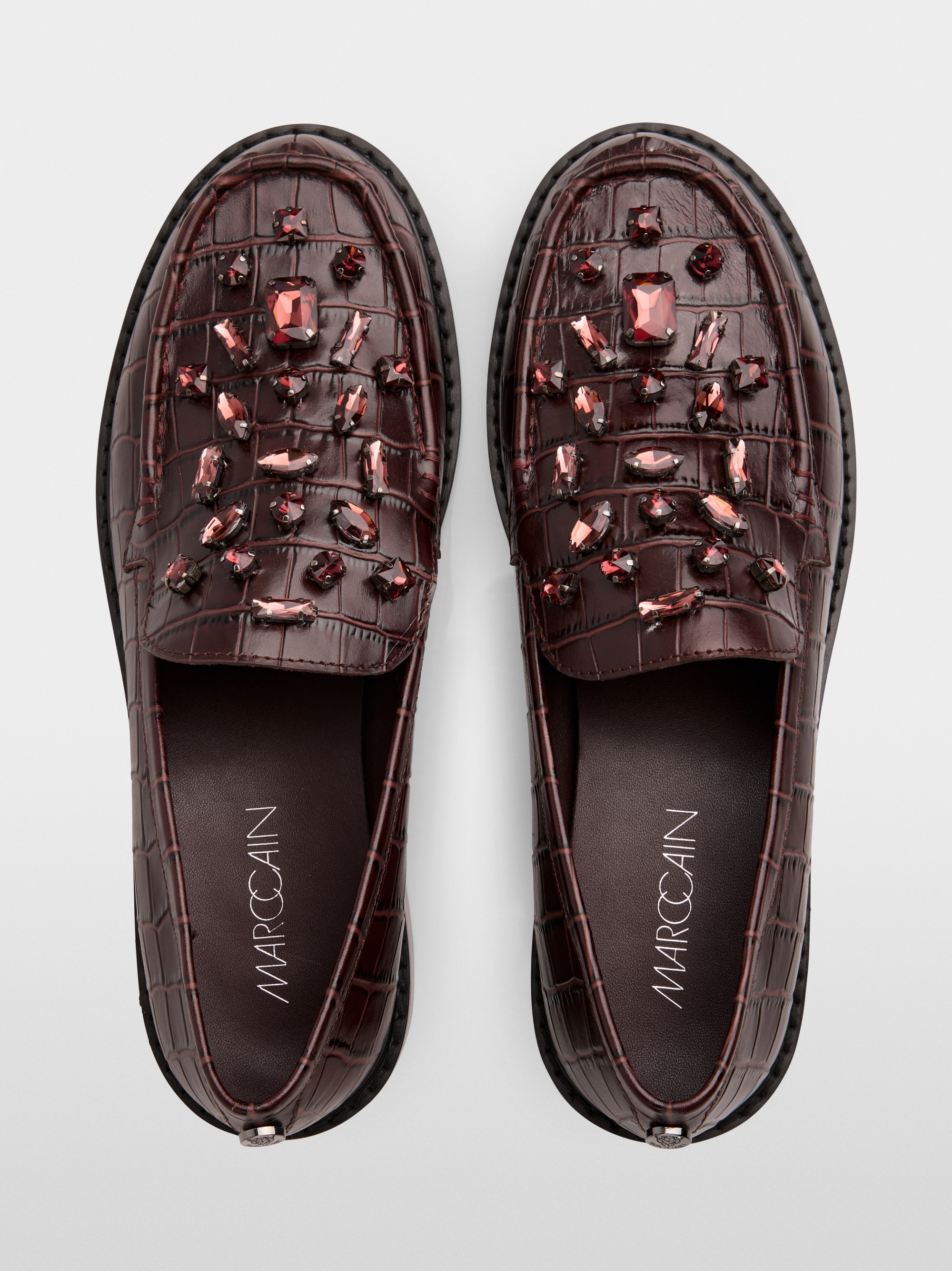 Mocassins effet croco avec cristaux