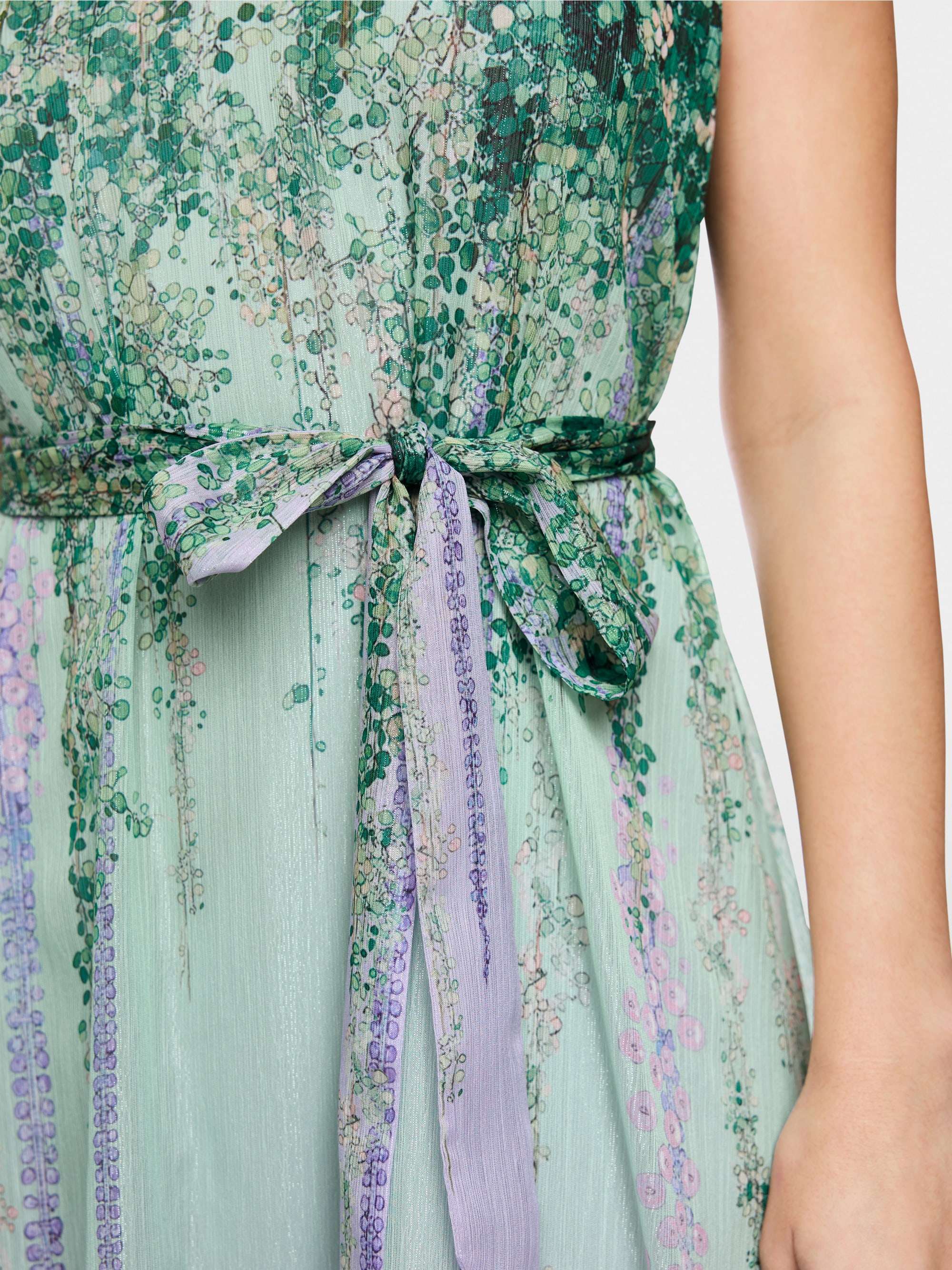 Halter-neck dress with floral print