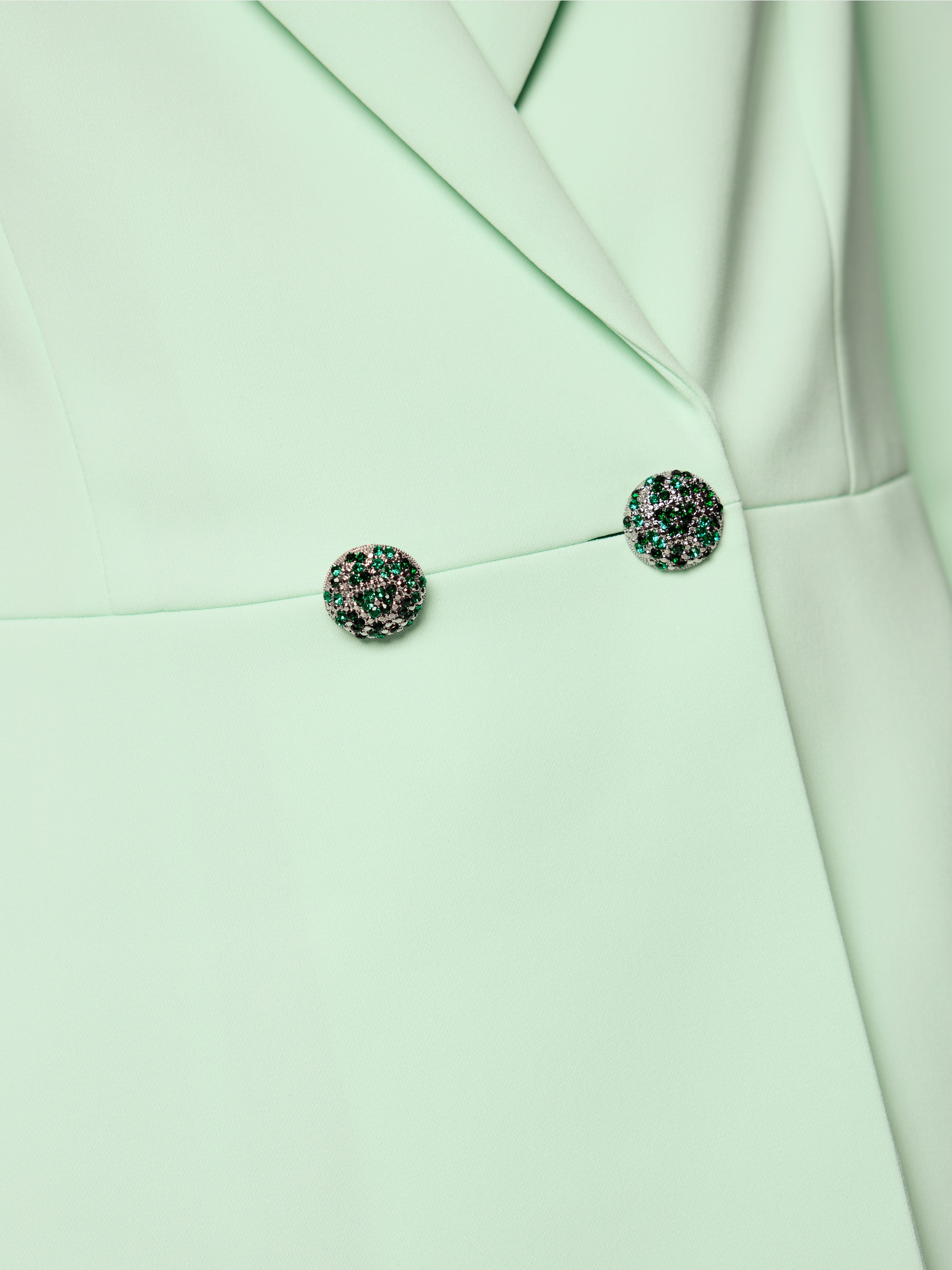 Double-breasted fancy buttons blazer