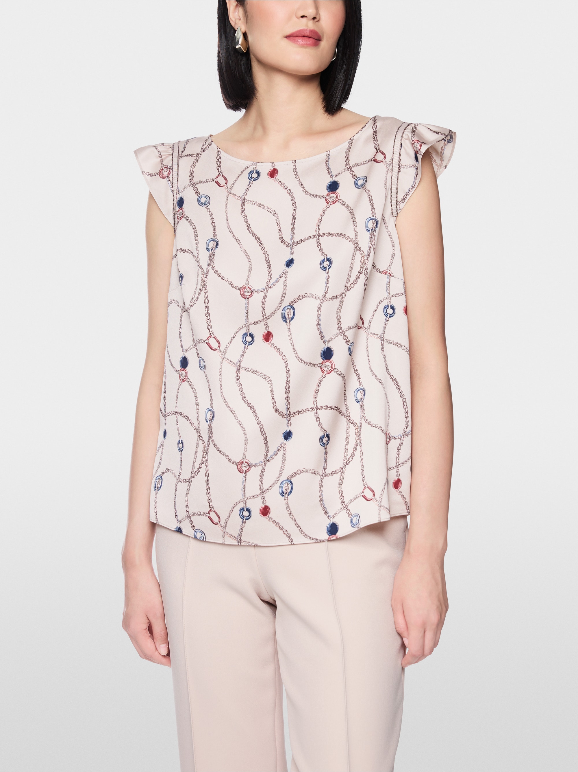 Cap sleeve top with chain print