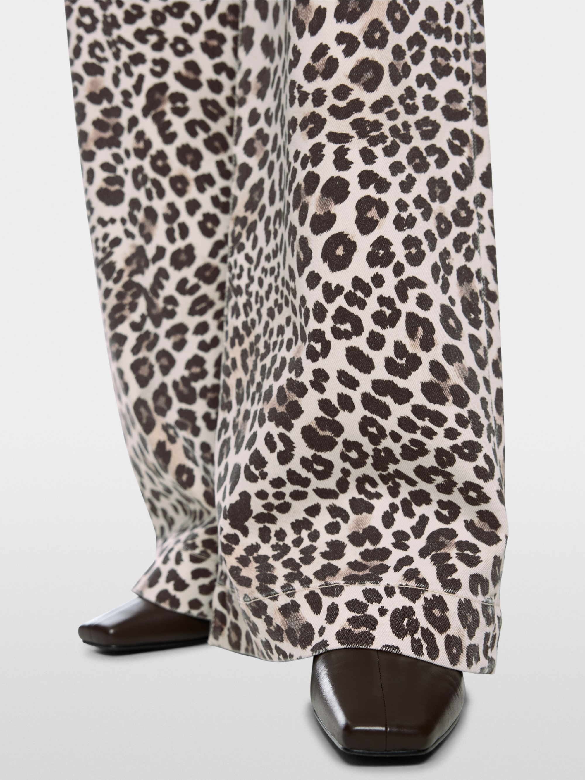 WARRI wide fit leopard print jeans