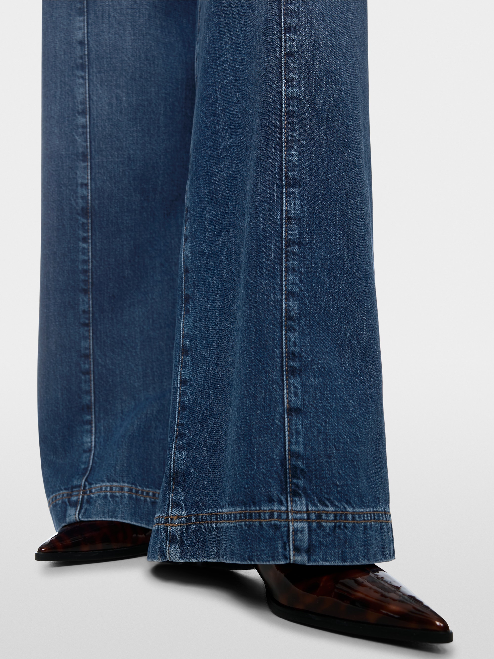 WARRI wide fit jeans