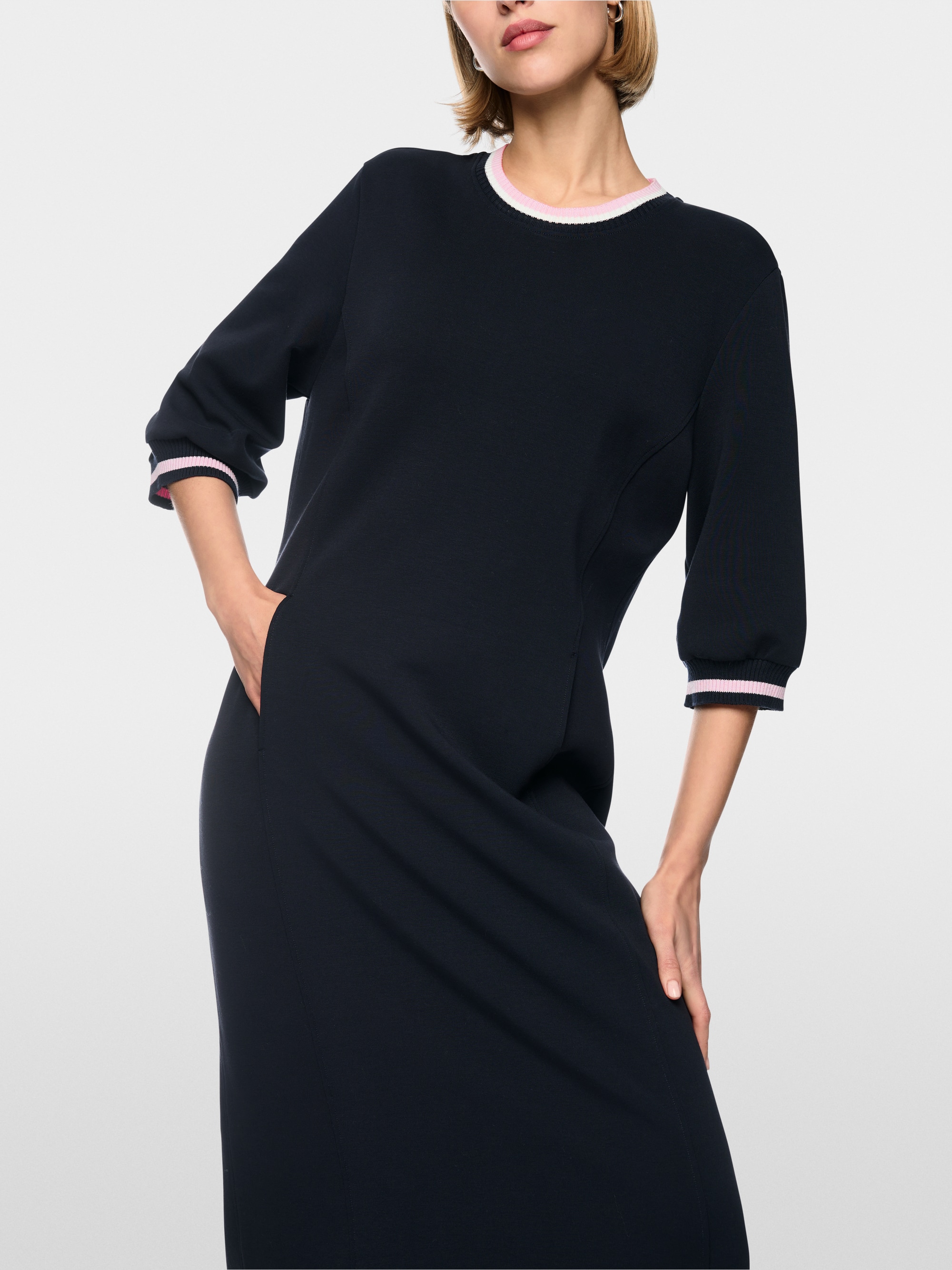 Robe coupe A avec détails côtelés