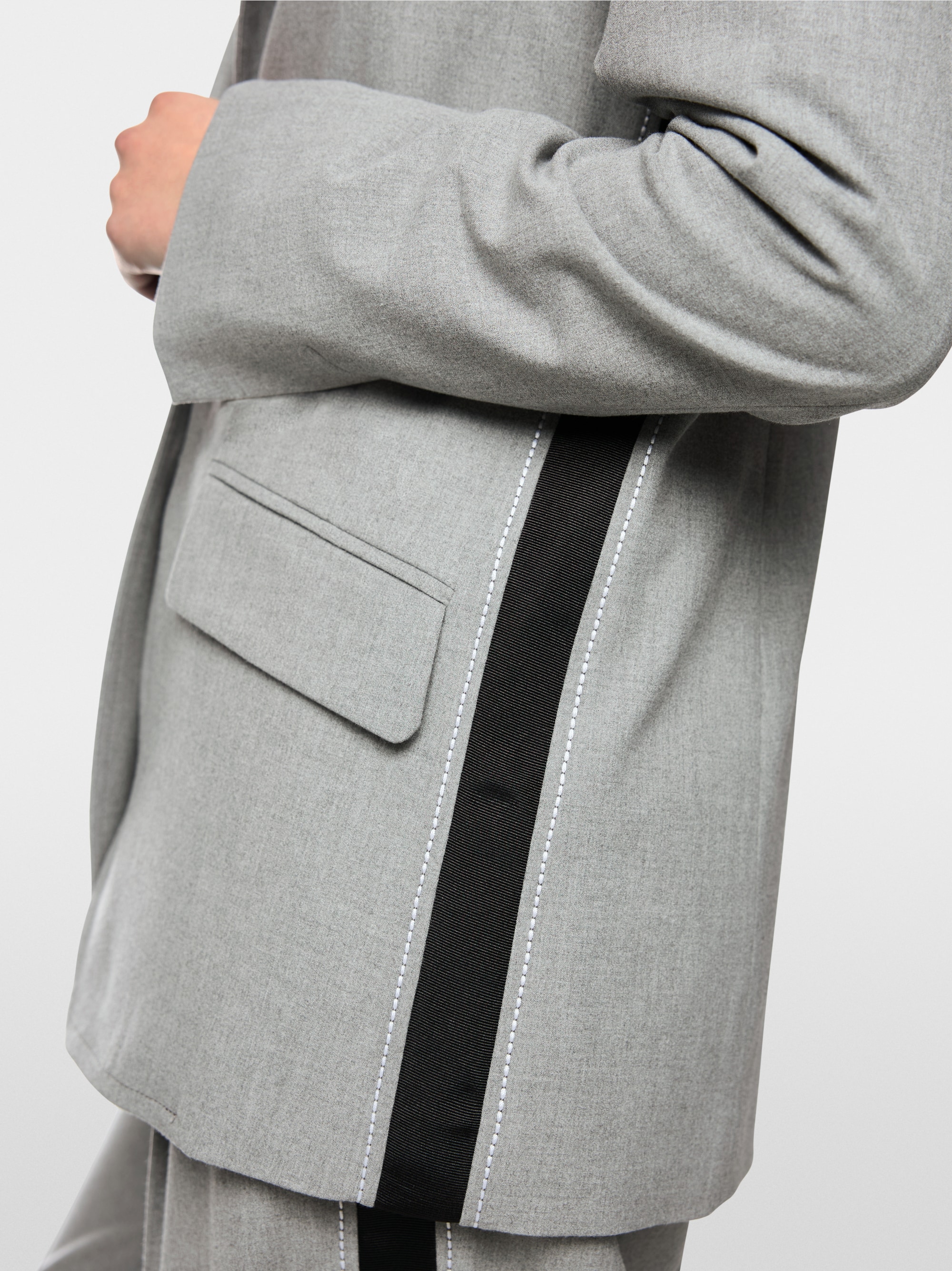 Blazer with patterned lining