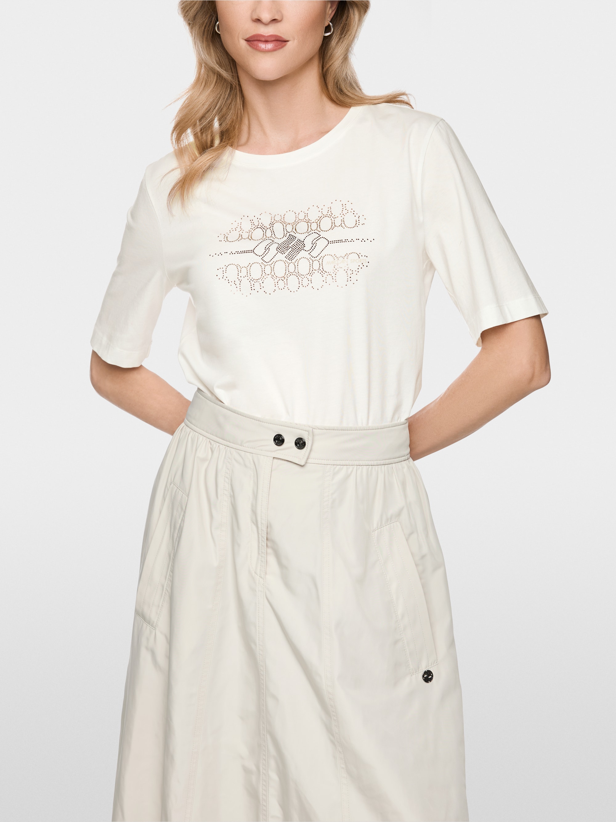 Cotton T-shirt with hotfix stones