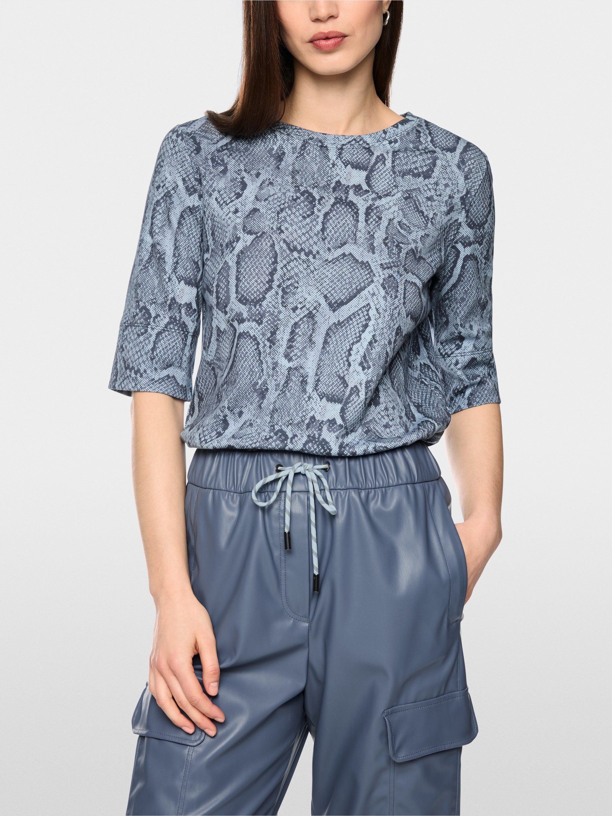 Shirt with animal print