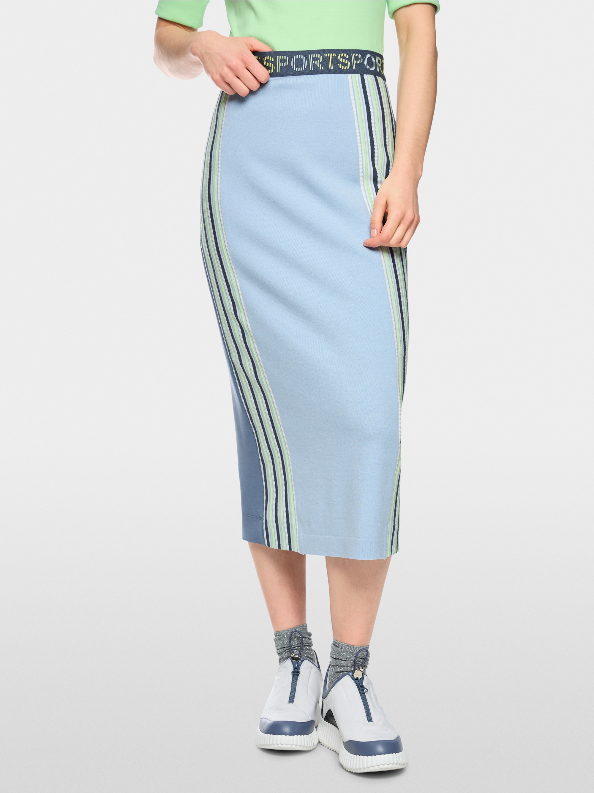‘Knitted in Germany’ skirt