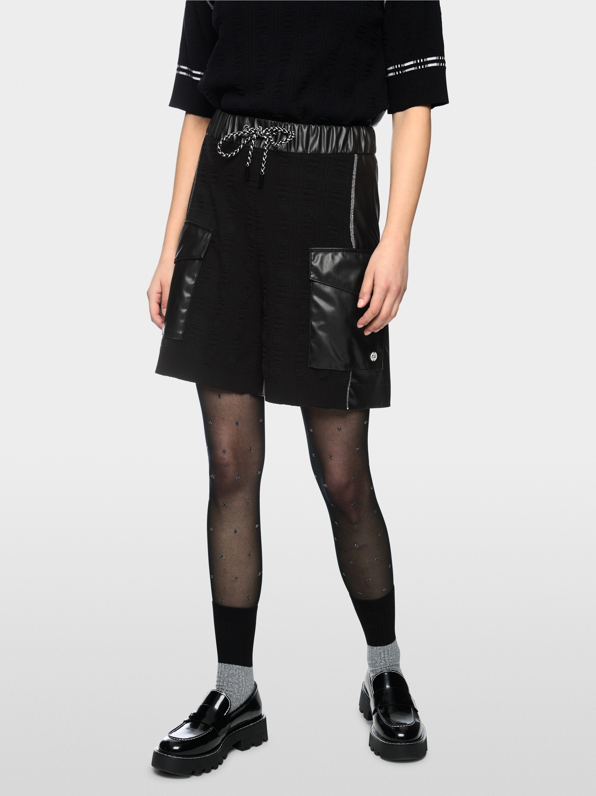 ‘Knitted in Germany’ WILLMAR shorts