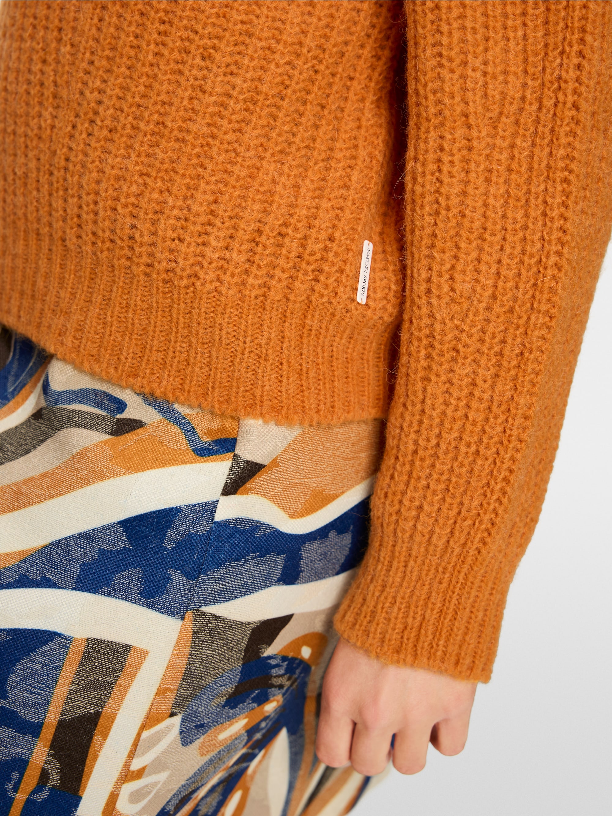 Pull Knitted in Germany