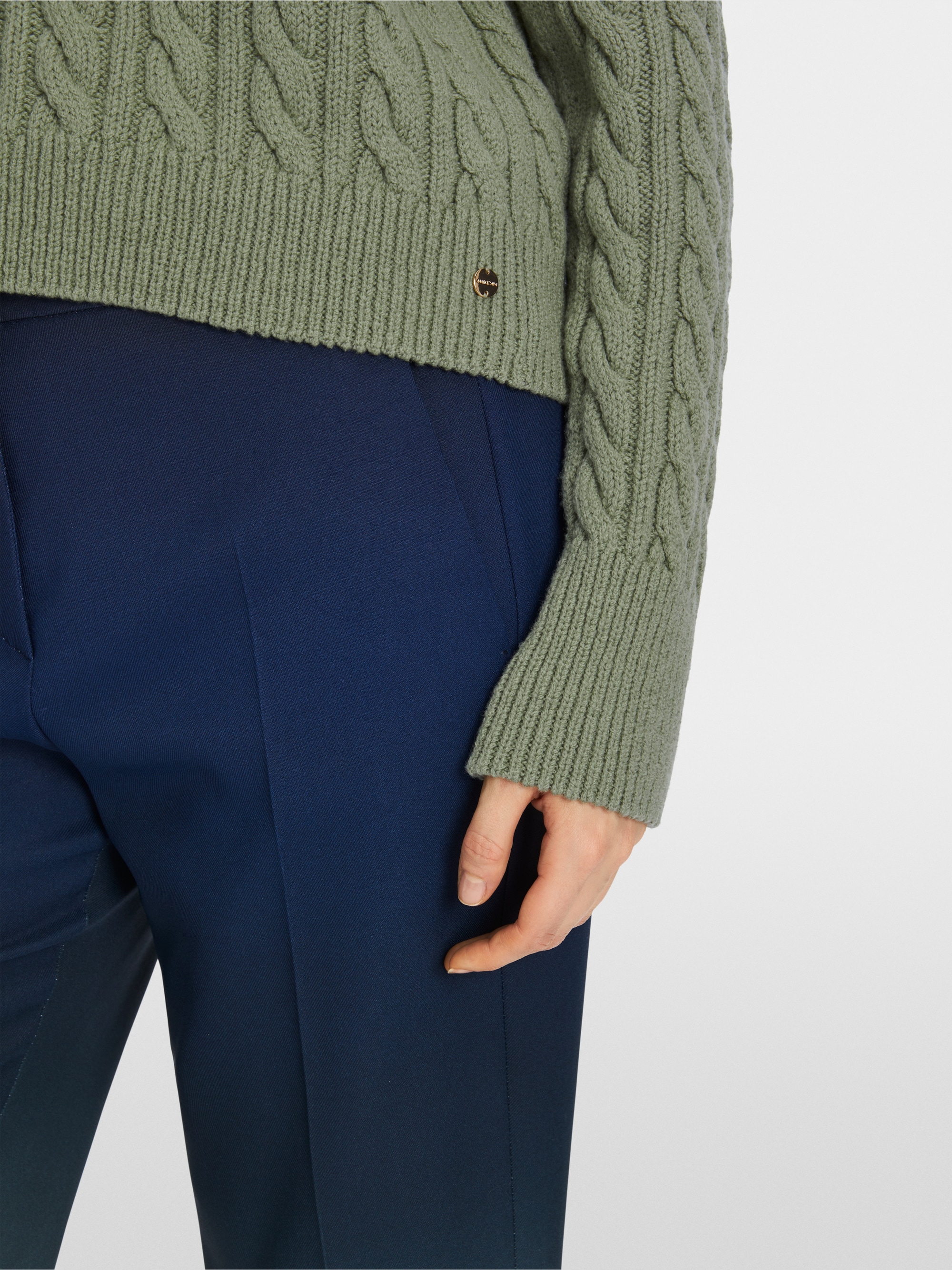 Pull torsadé Knitted in Germany