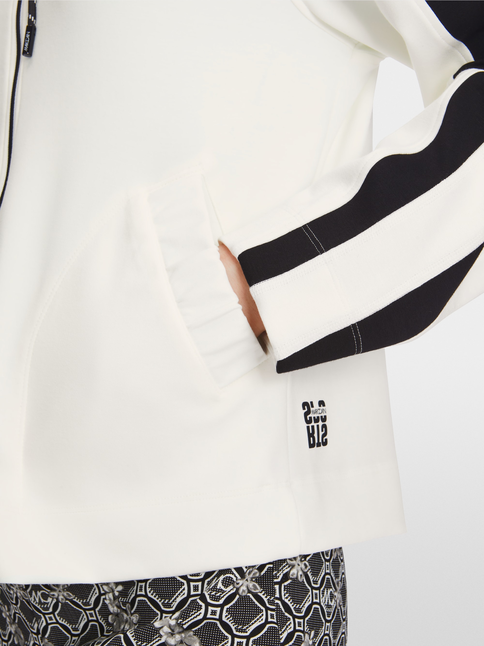 Veste zippée avec col à volants