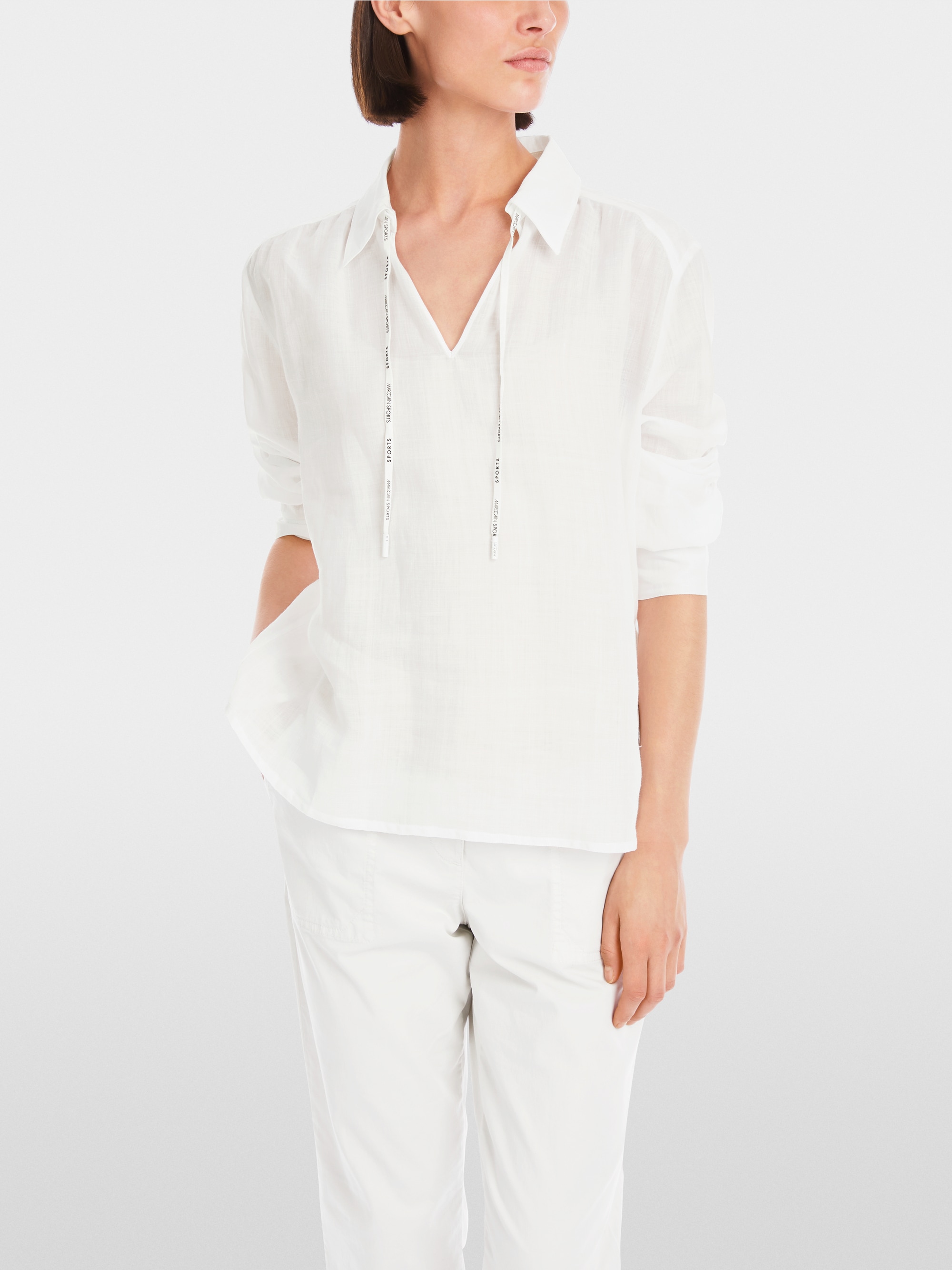 Slip-on blouse made of delicate ramie