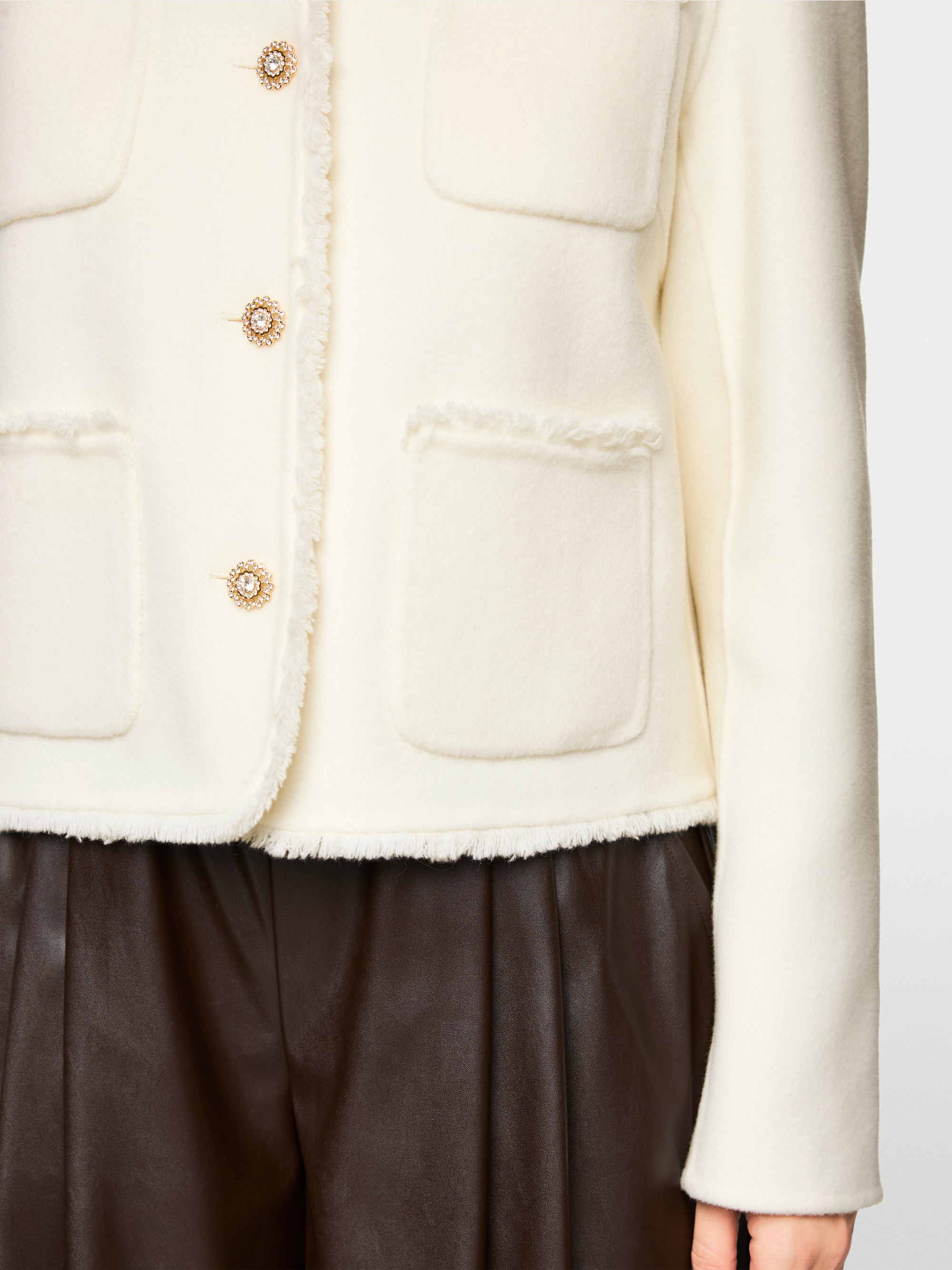 Jacke mit aufgesetzten Taschen