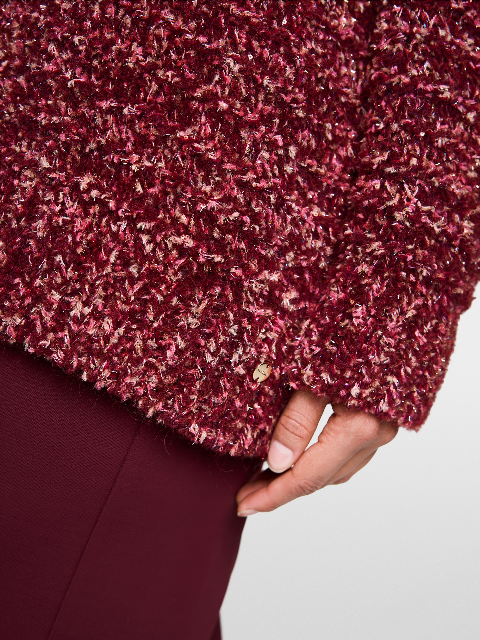 Cardigan scintillant tricoté en Allemagne