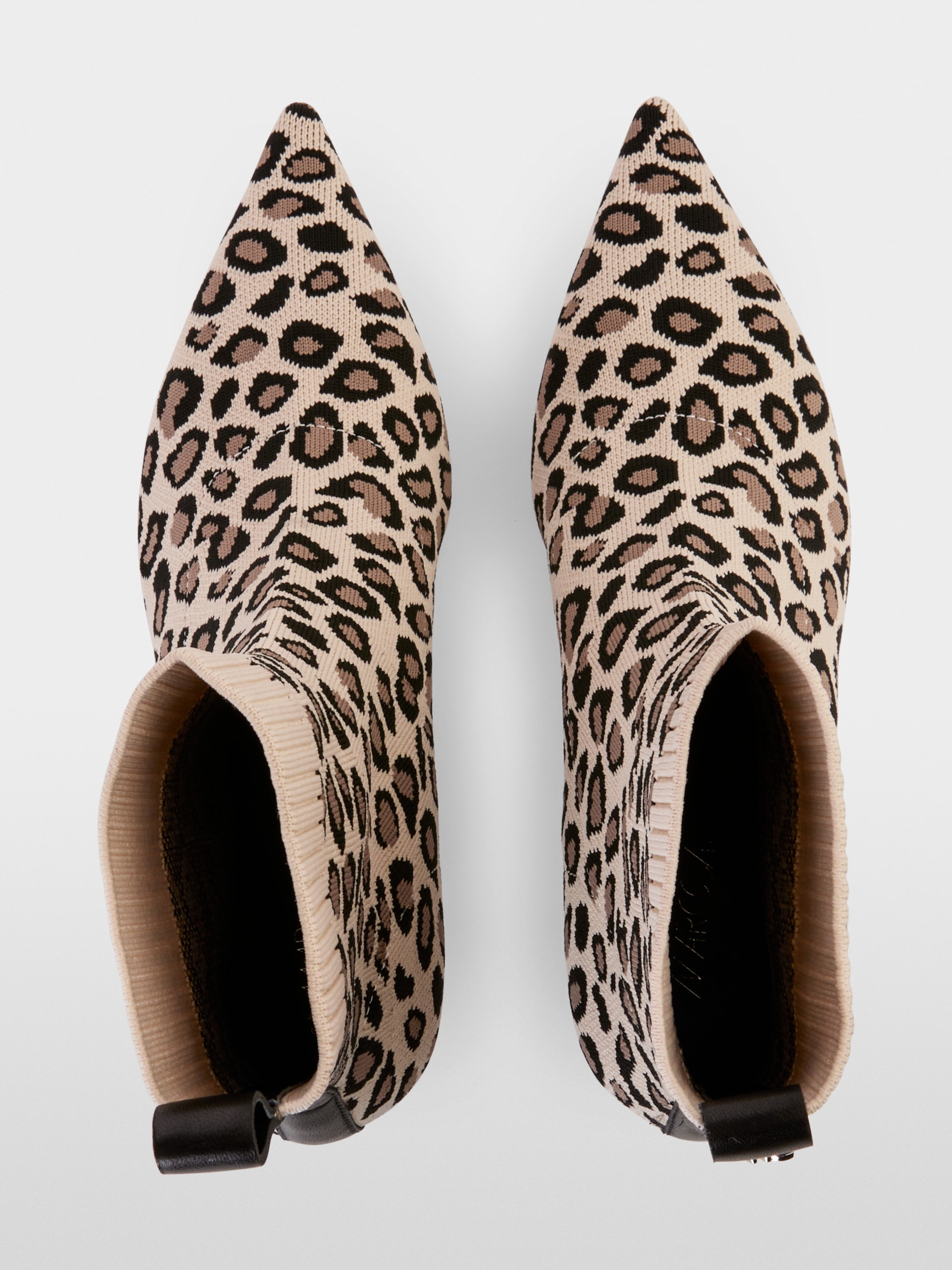 Bottines tricotées à motif léopard