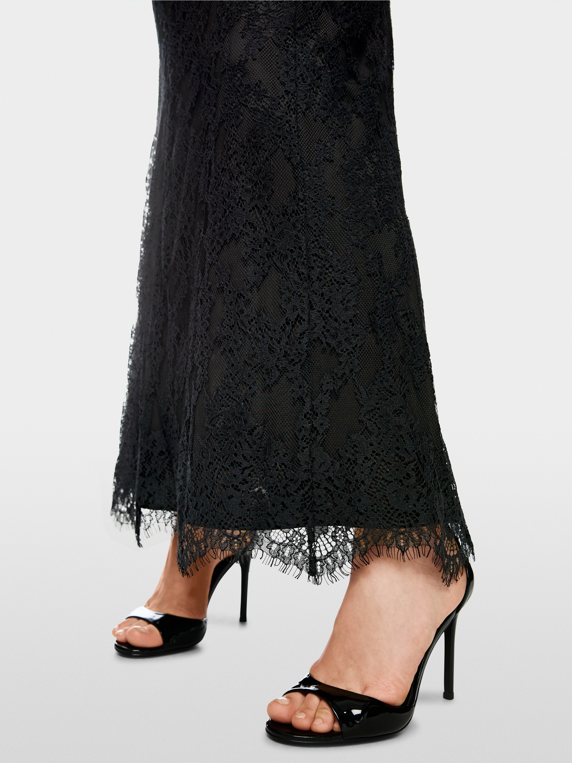 Elegante maxi-jurk met kant