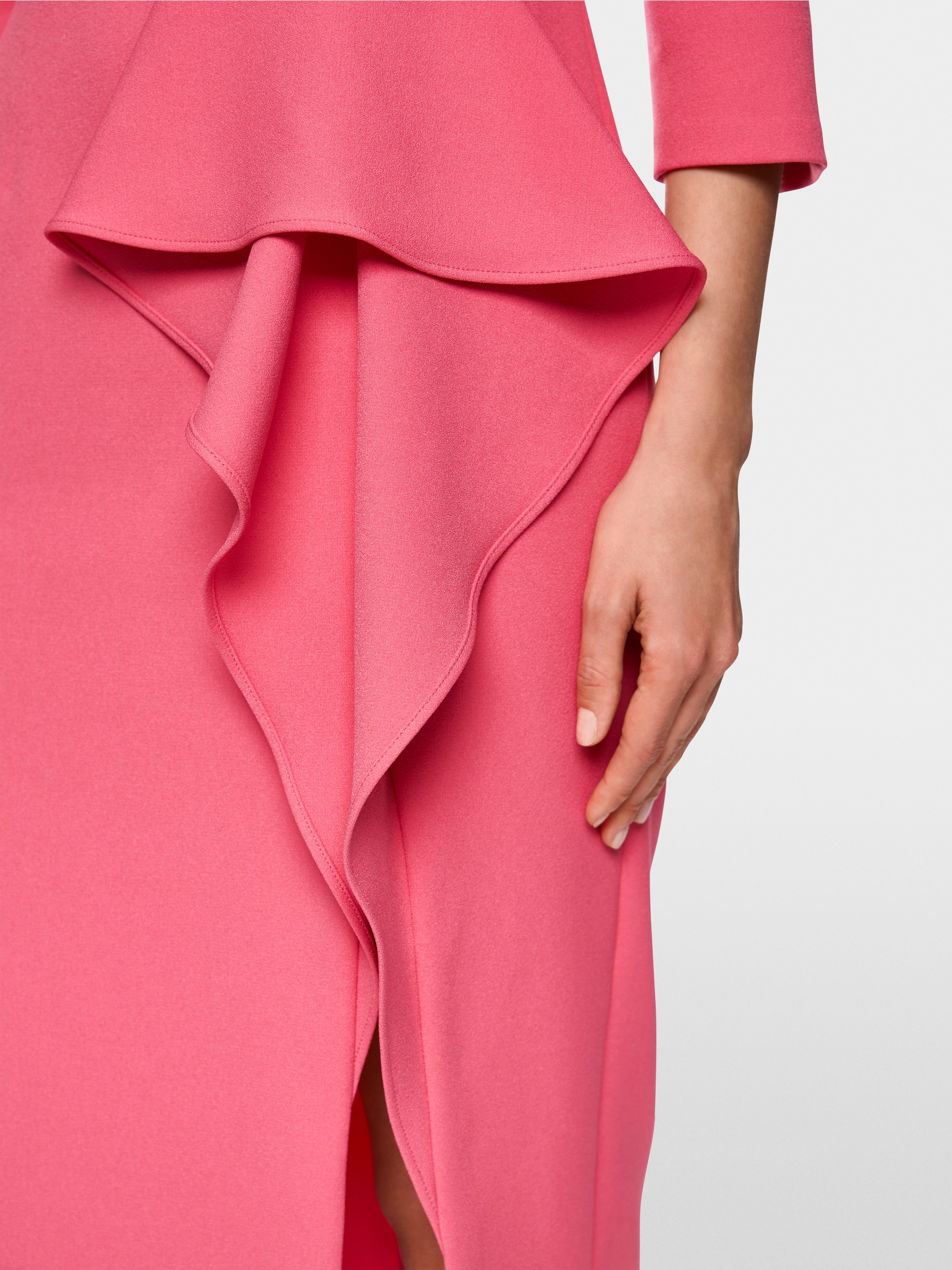 Kleid mit breitem Volant