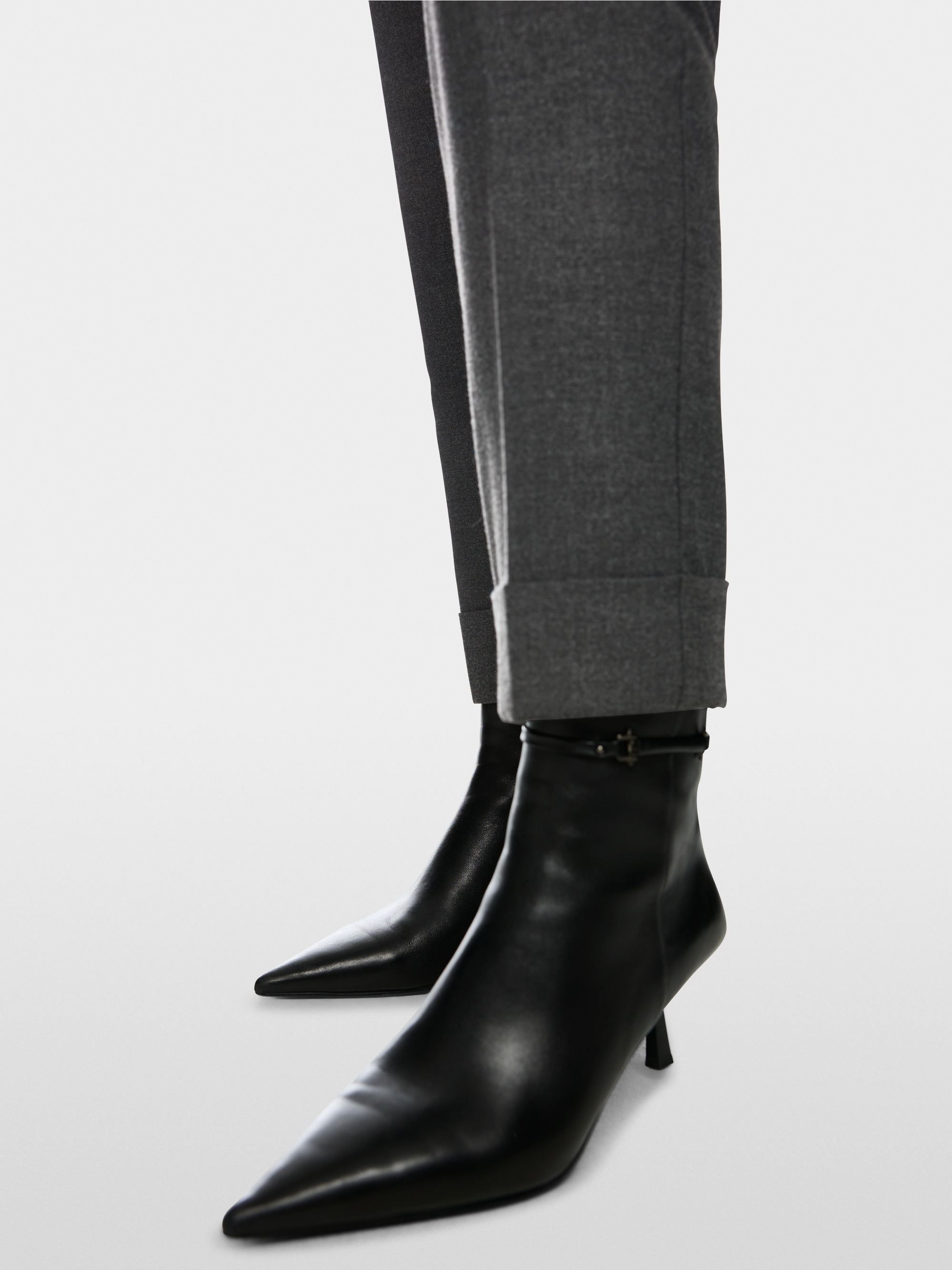 FRANCA trousers with crease