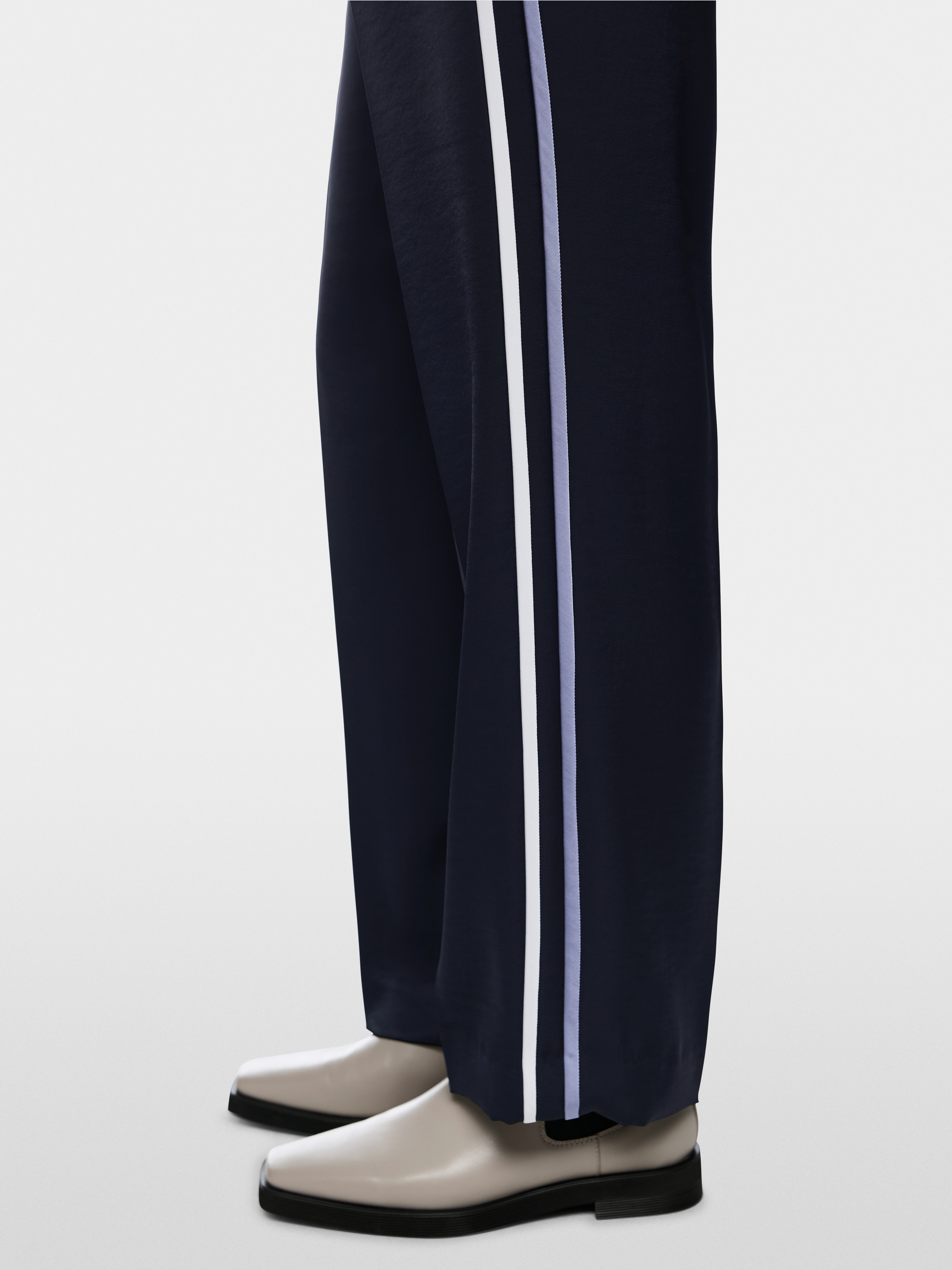 Pantalon large WUKARI « Rethink Together »