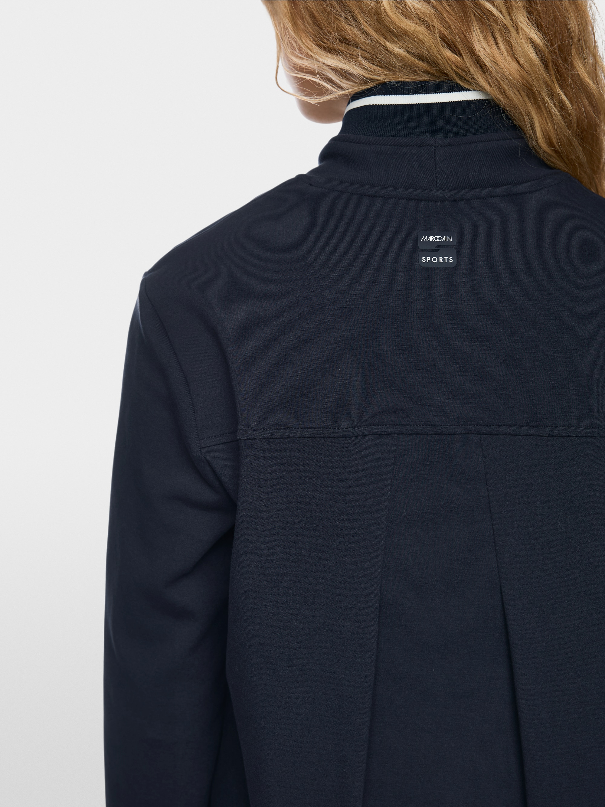 Kurze Sweatjacke