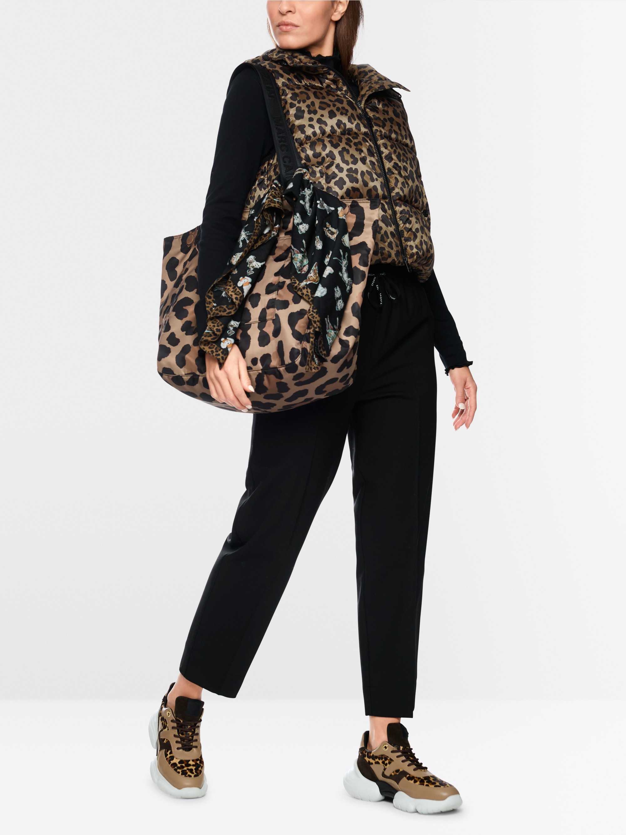 Rethink Together leo vest top with hood