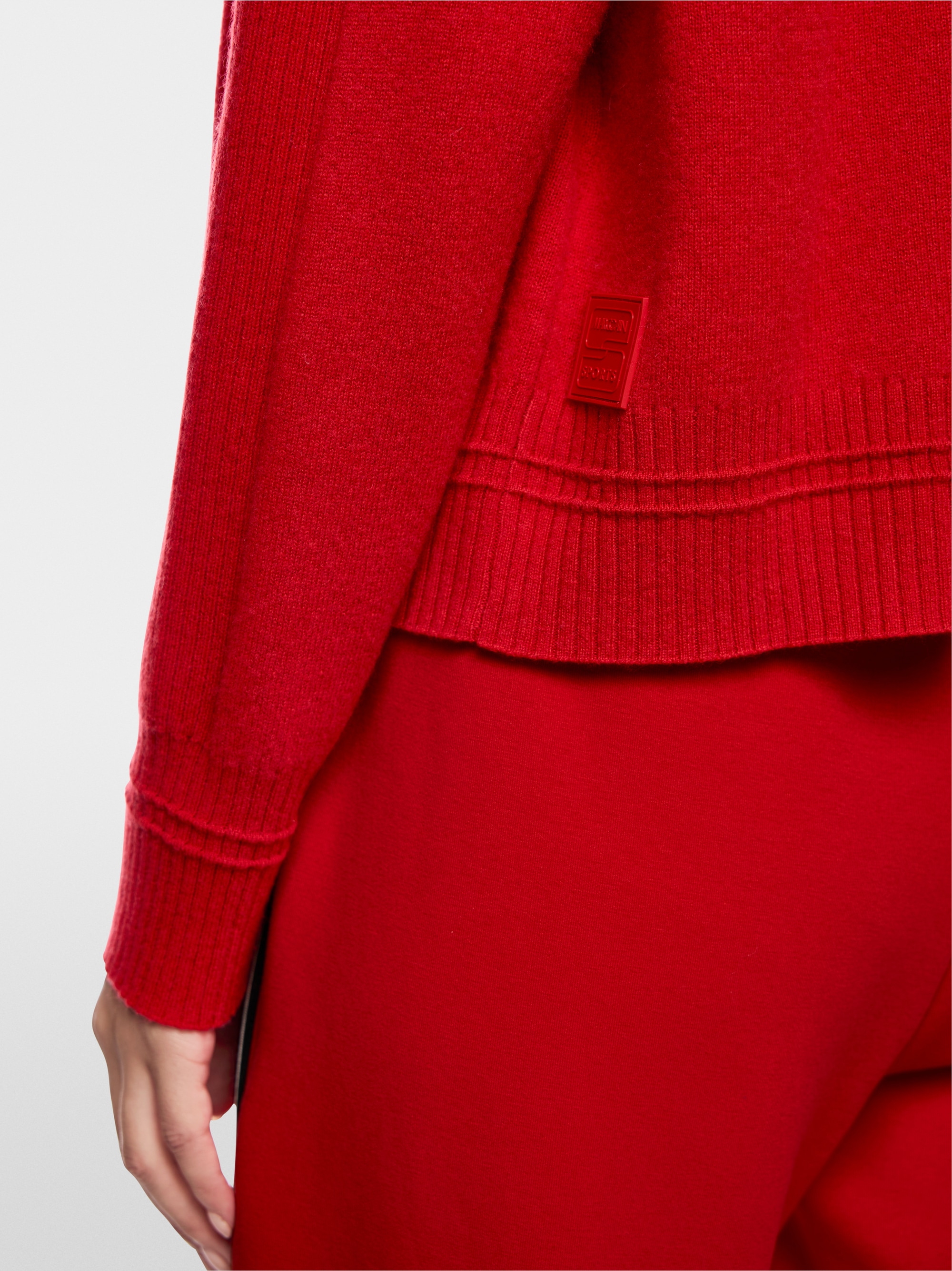 Pullover aus Schurwolle und Kaschmir