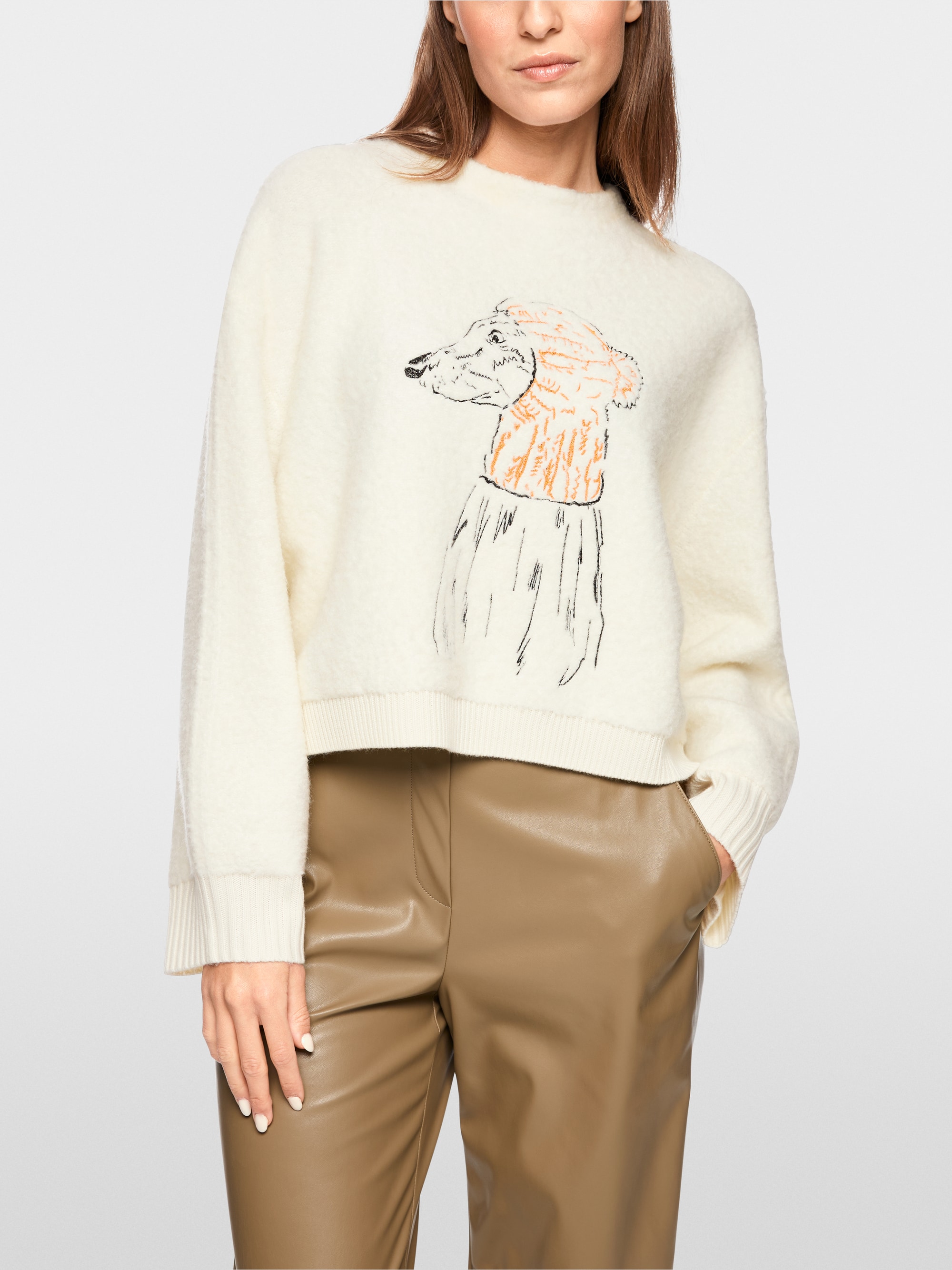 Warm knitted jumper with dog motif