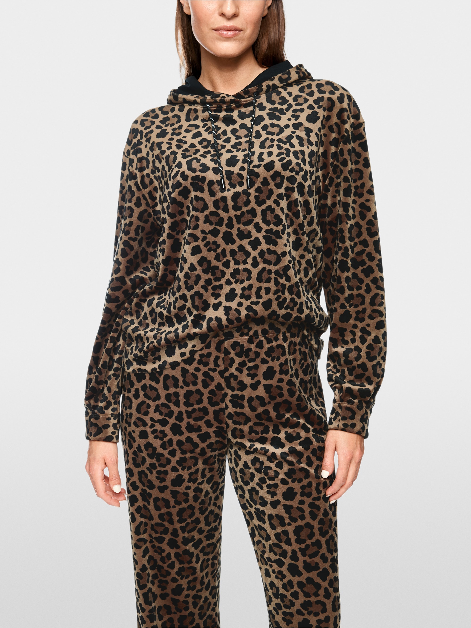 Nicki fabric leo hoodie