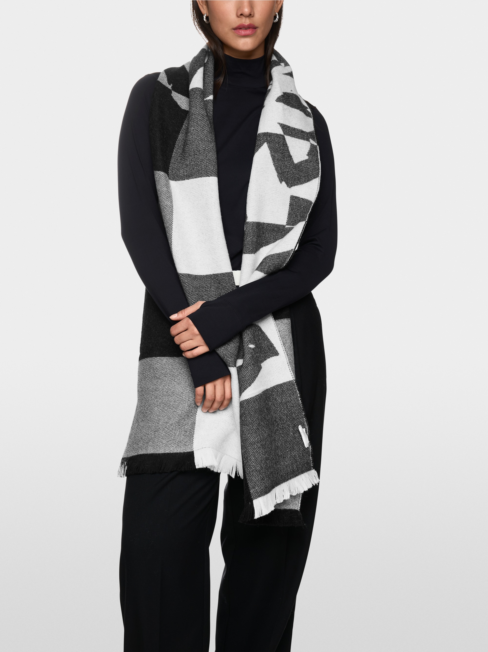 Soft wool scarf