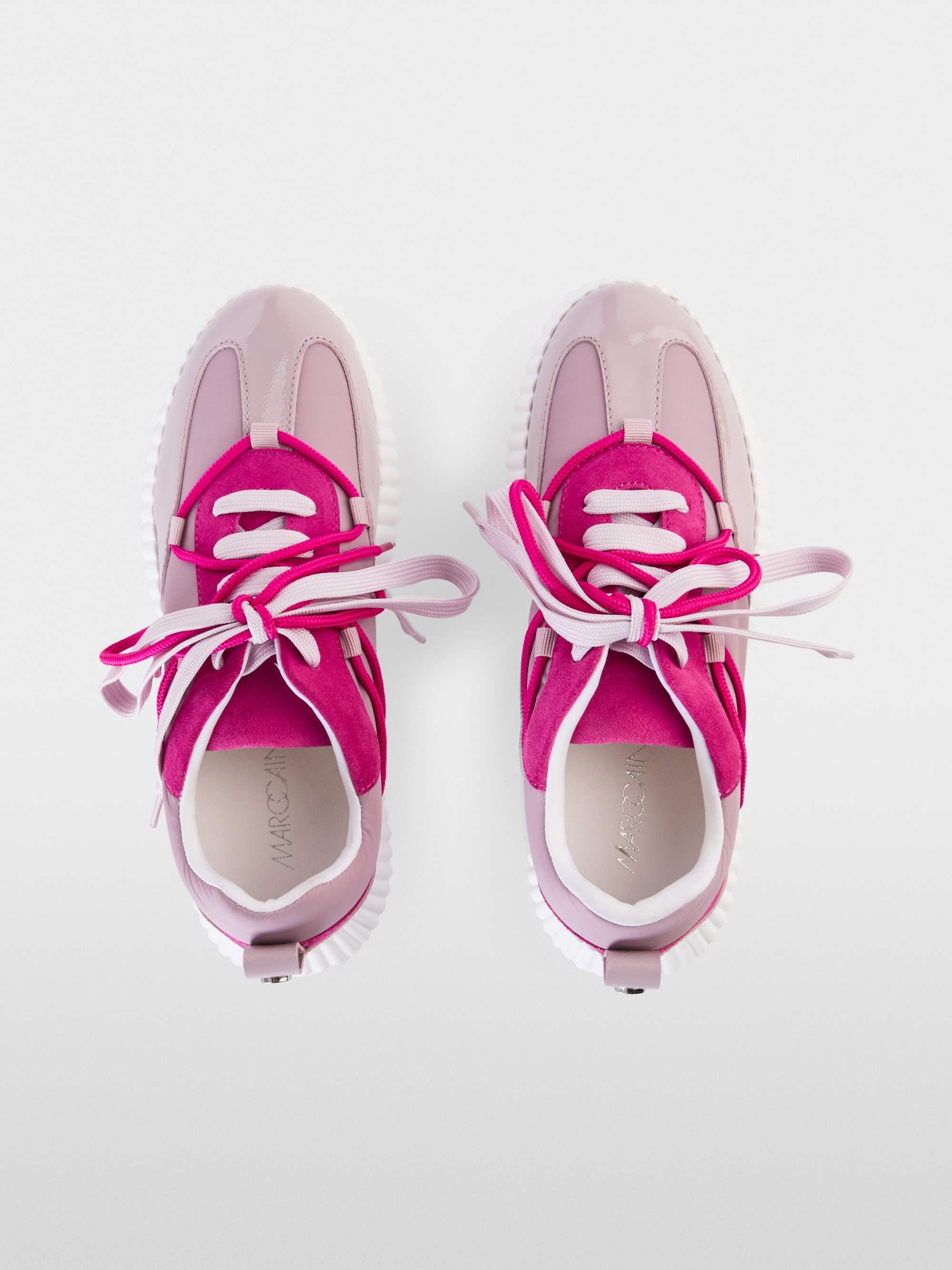 Trainers with decorative laces