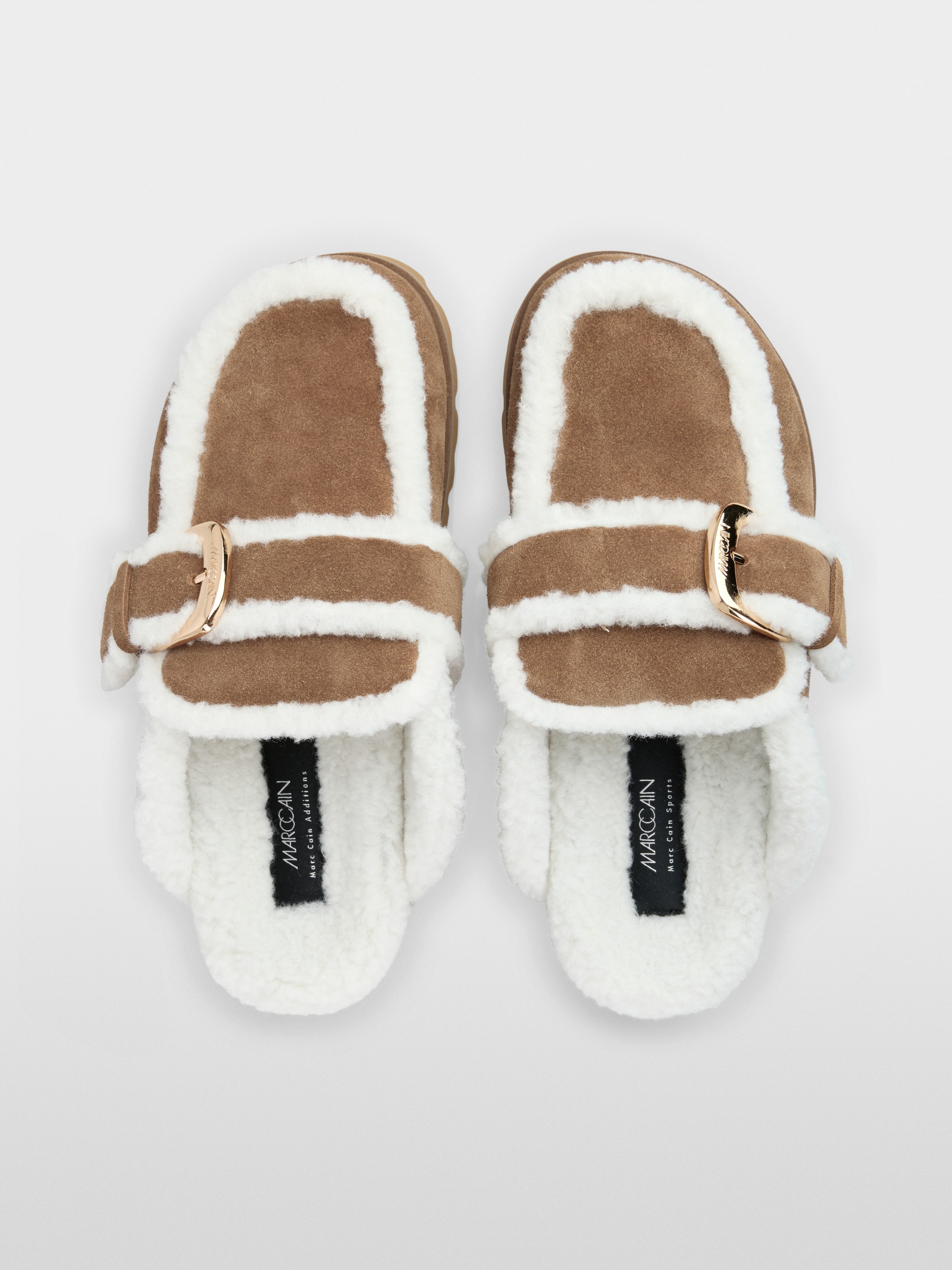 Calfskin suede loafers with buckle