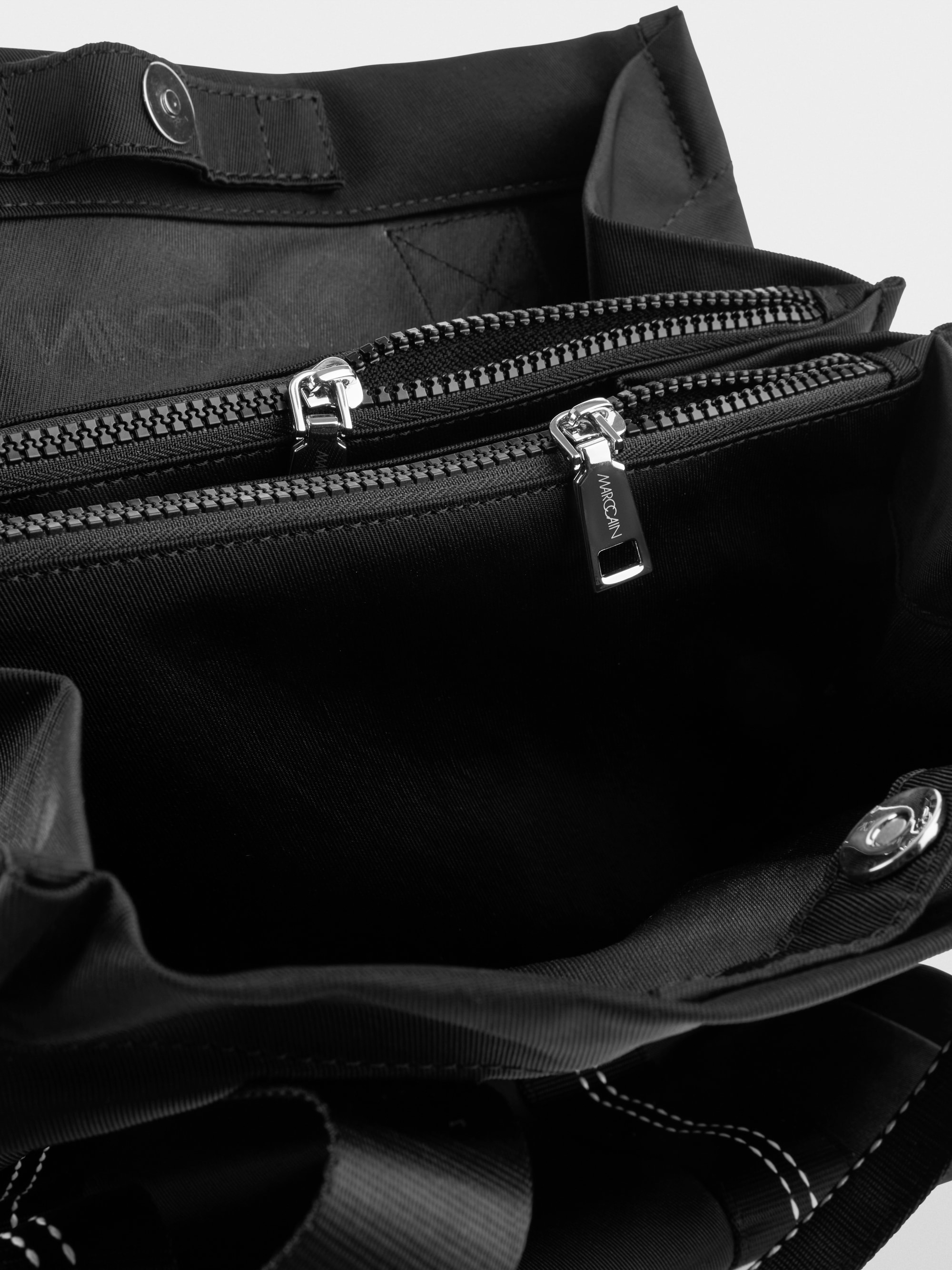 Sac cabas avec compartiments intérieurs