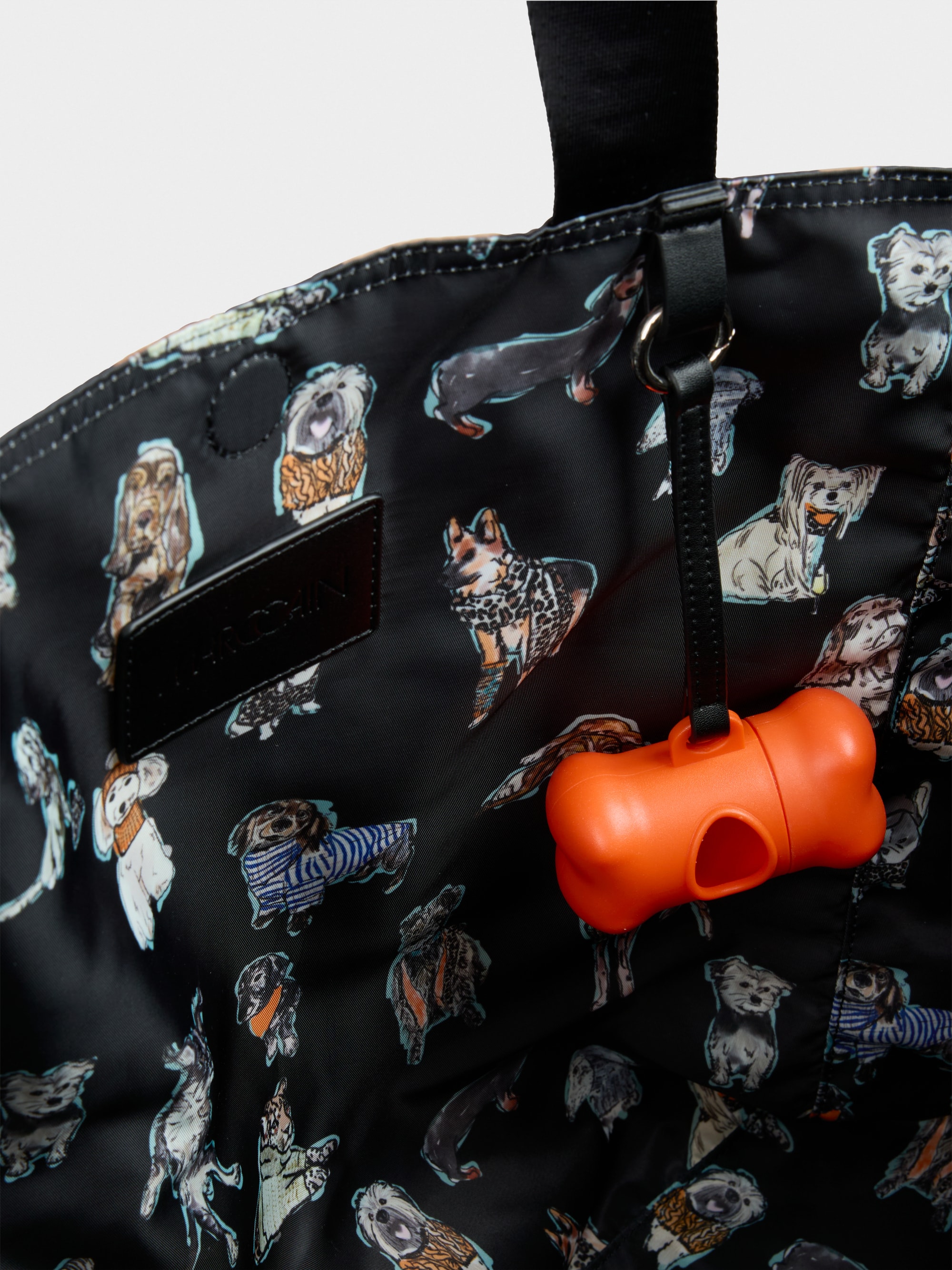 Reversible shopper bag with print