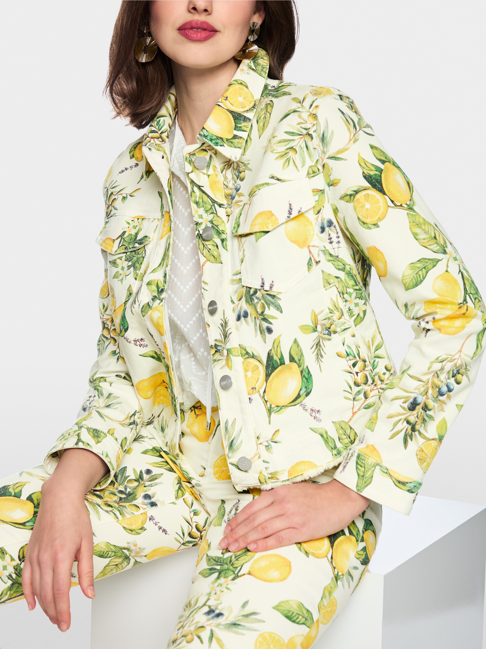 Veste en jean imprimé citrons