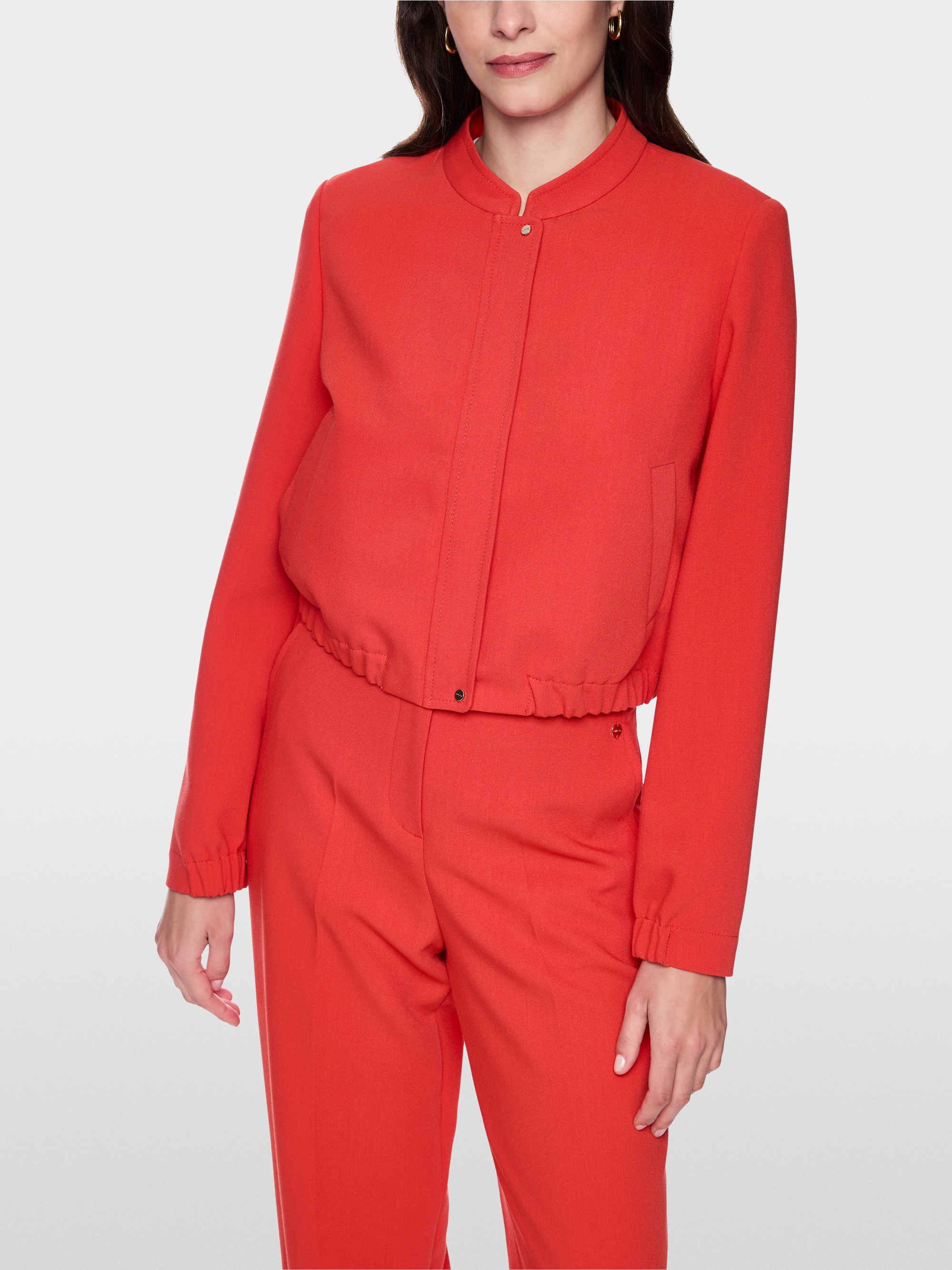 Jacke mit Stehkragen und Zipper