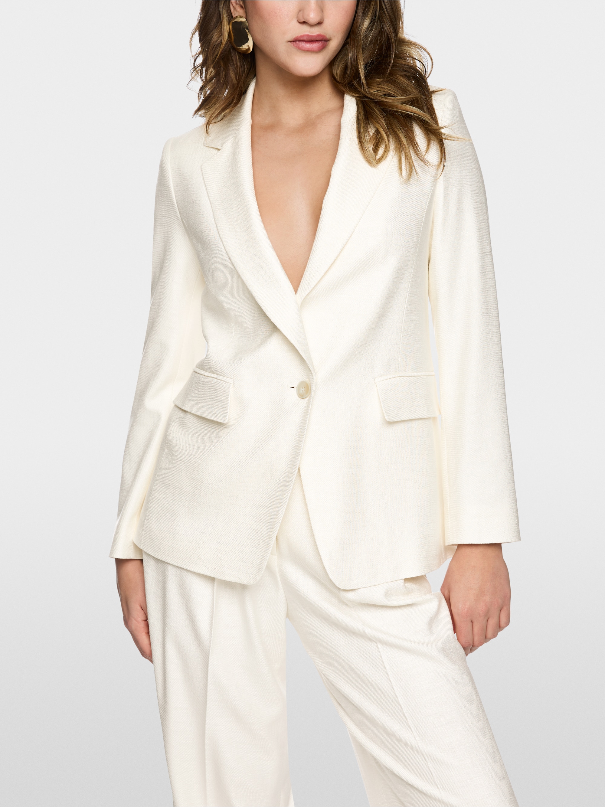 Viscose blazer with loose fit