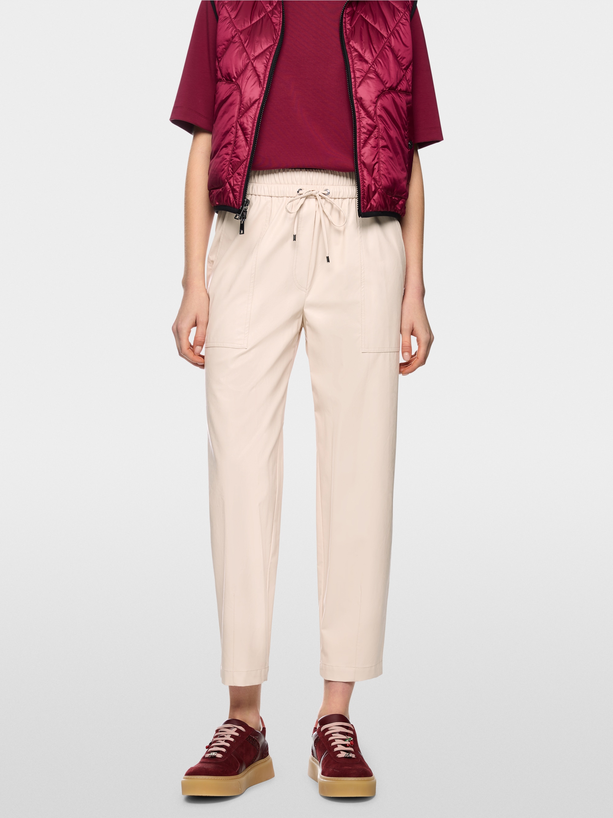 RANCHI pants with a high waist