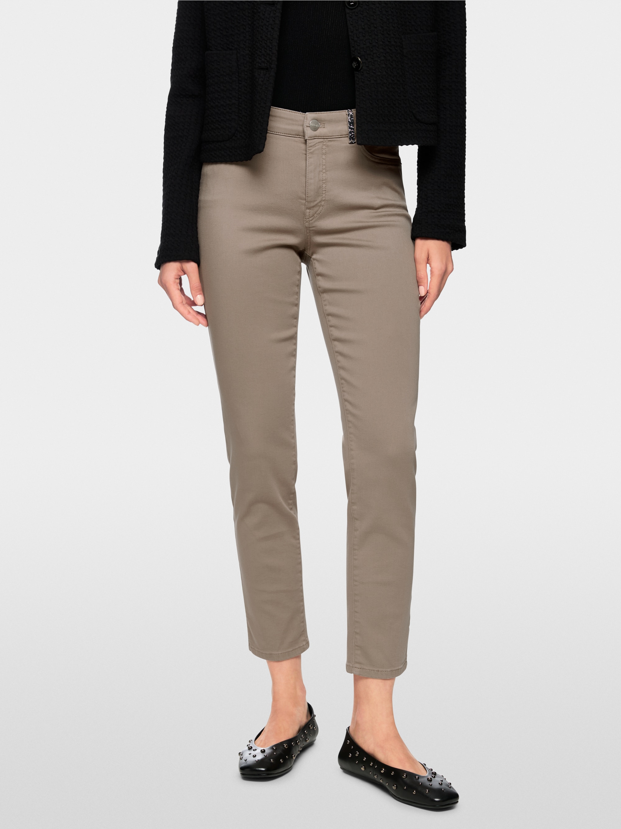 SILEA ‘Rethink Together’ jeans