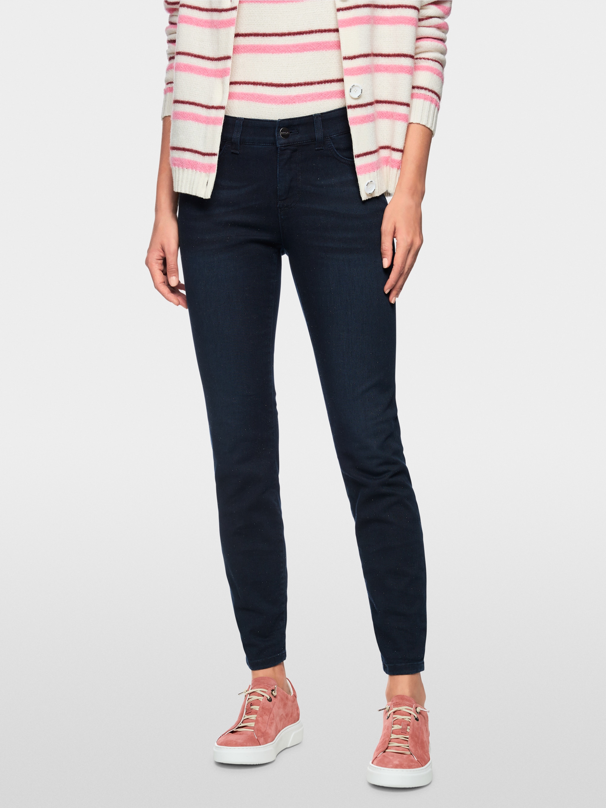 SILVI slim-fit jeans with low waistband