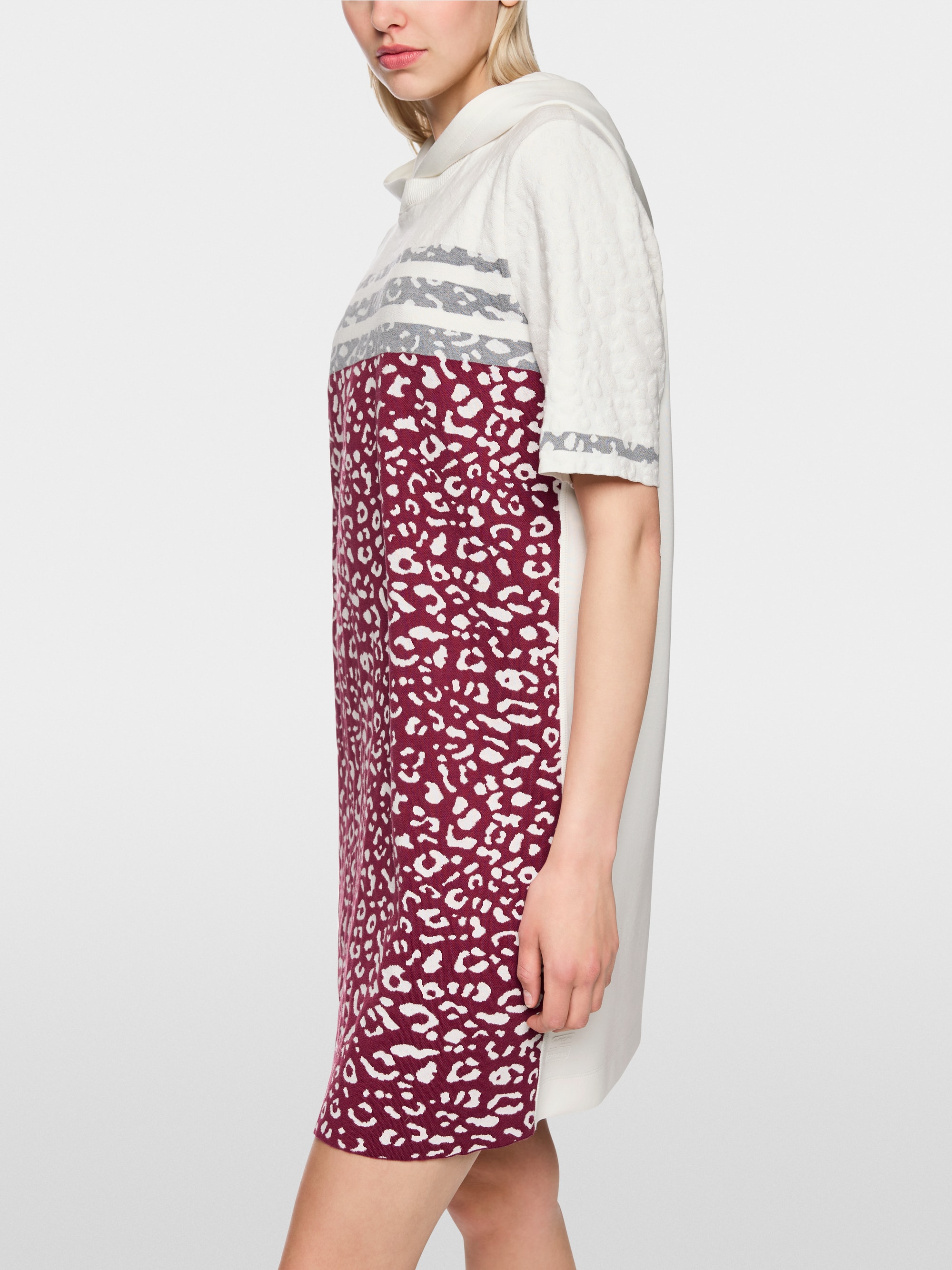 ‘Knitted in Germany’ shirt dress