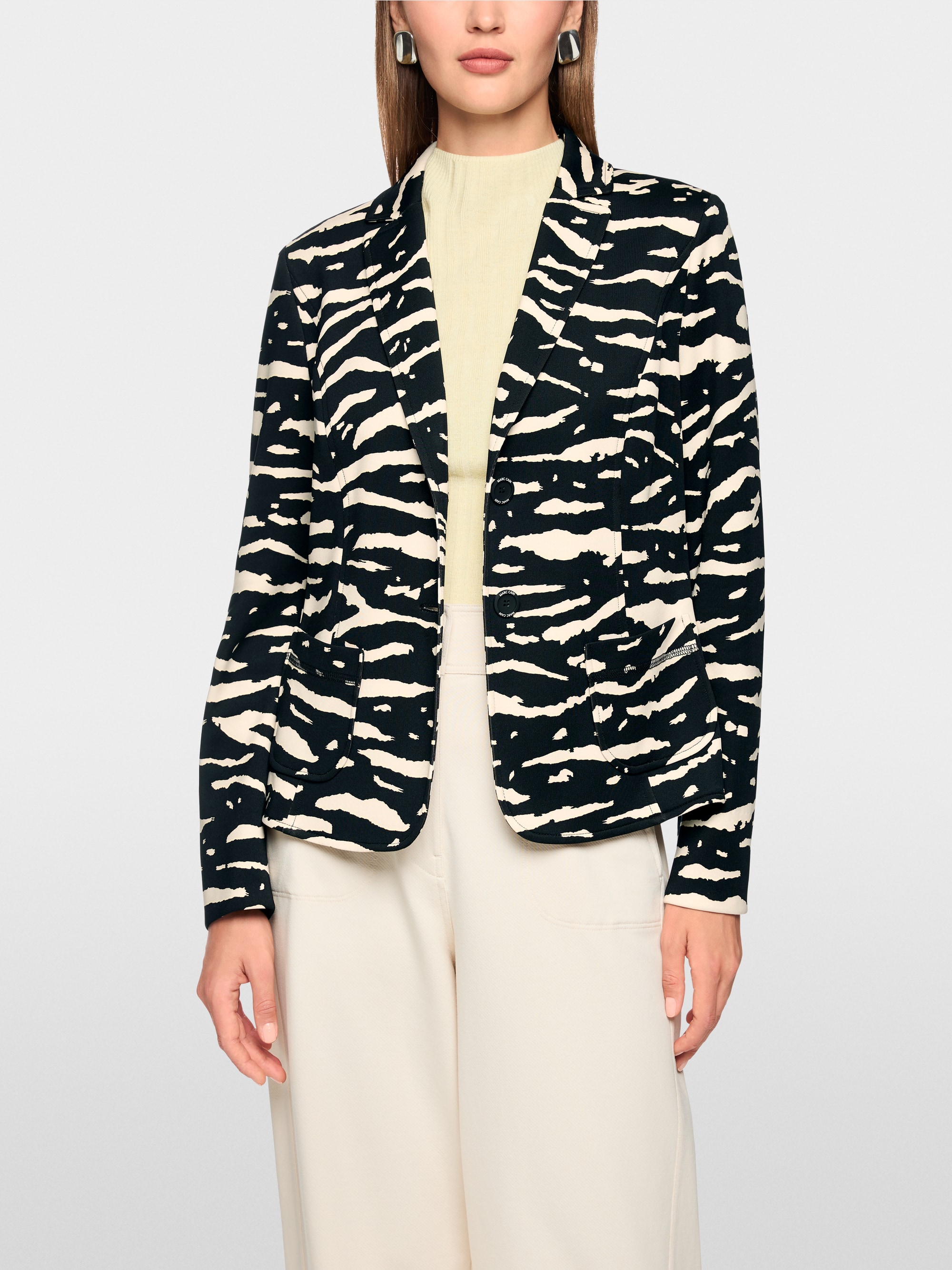 Blazer with animal print