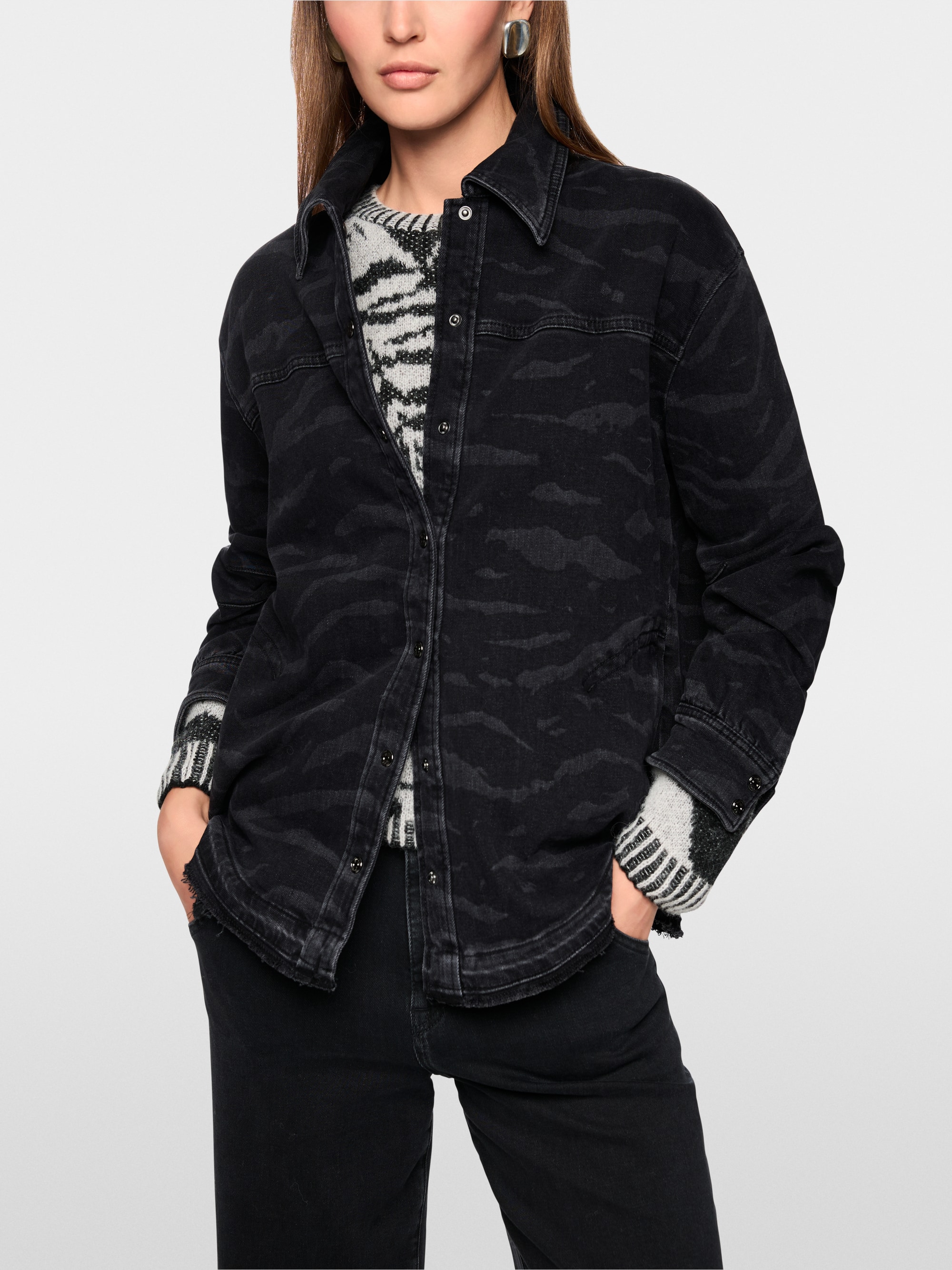 Chemisier en denim avec imprimé animalier