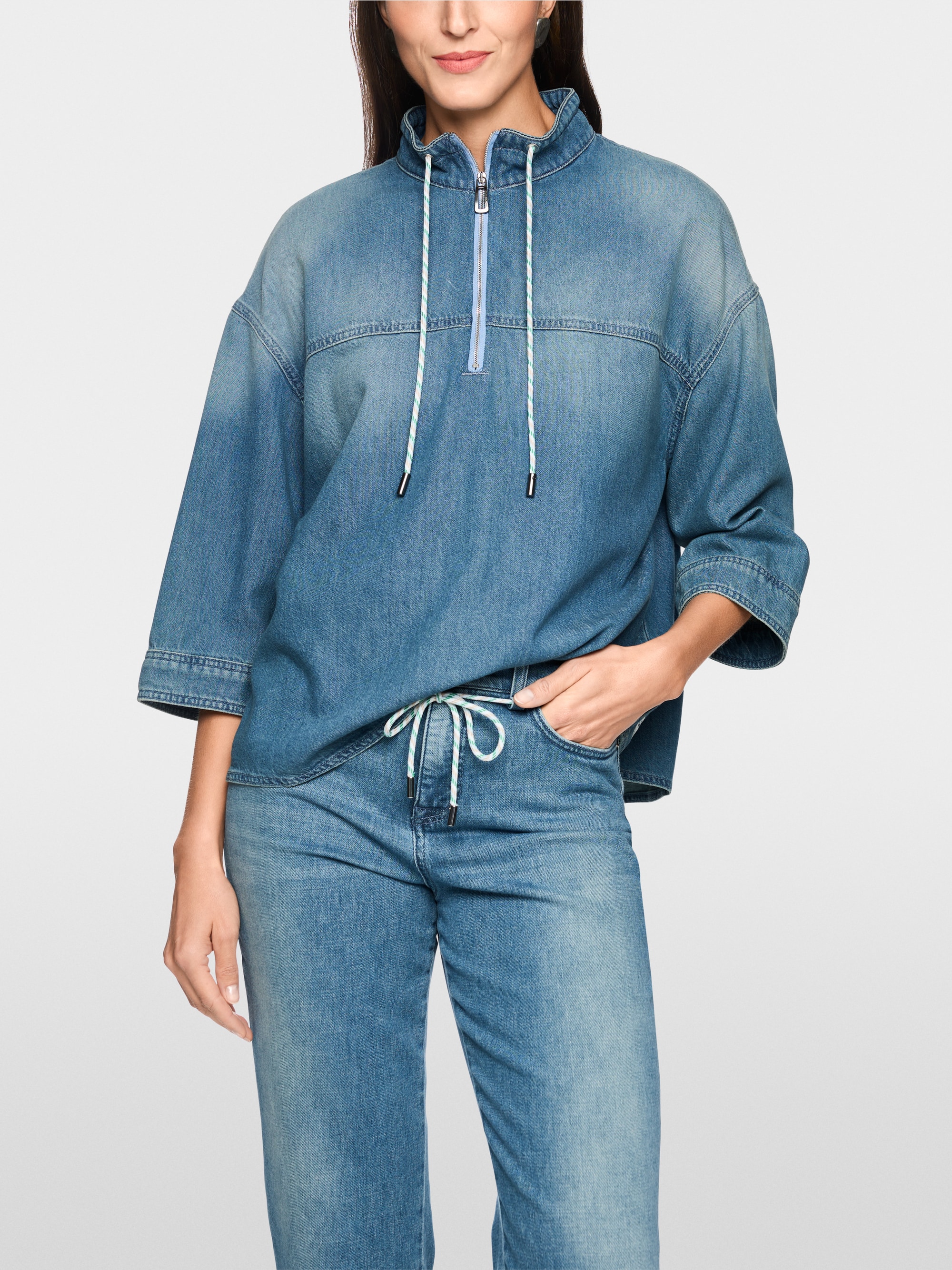 Sporty denim blouse with stand-up collar