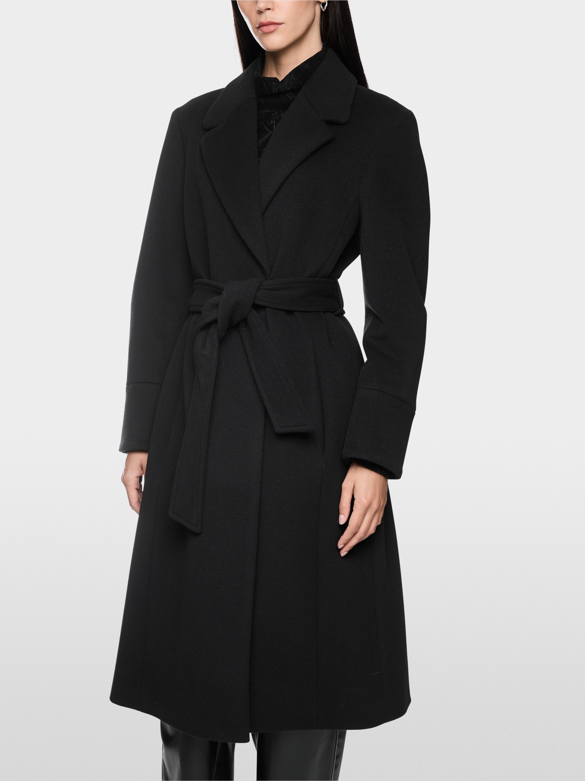 Coat in new wool with cashmere